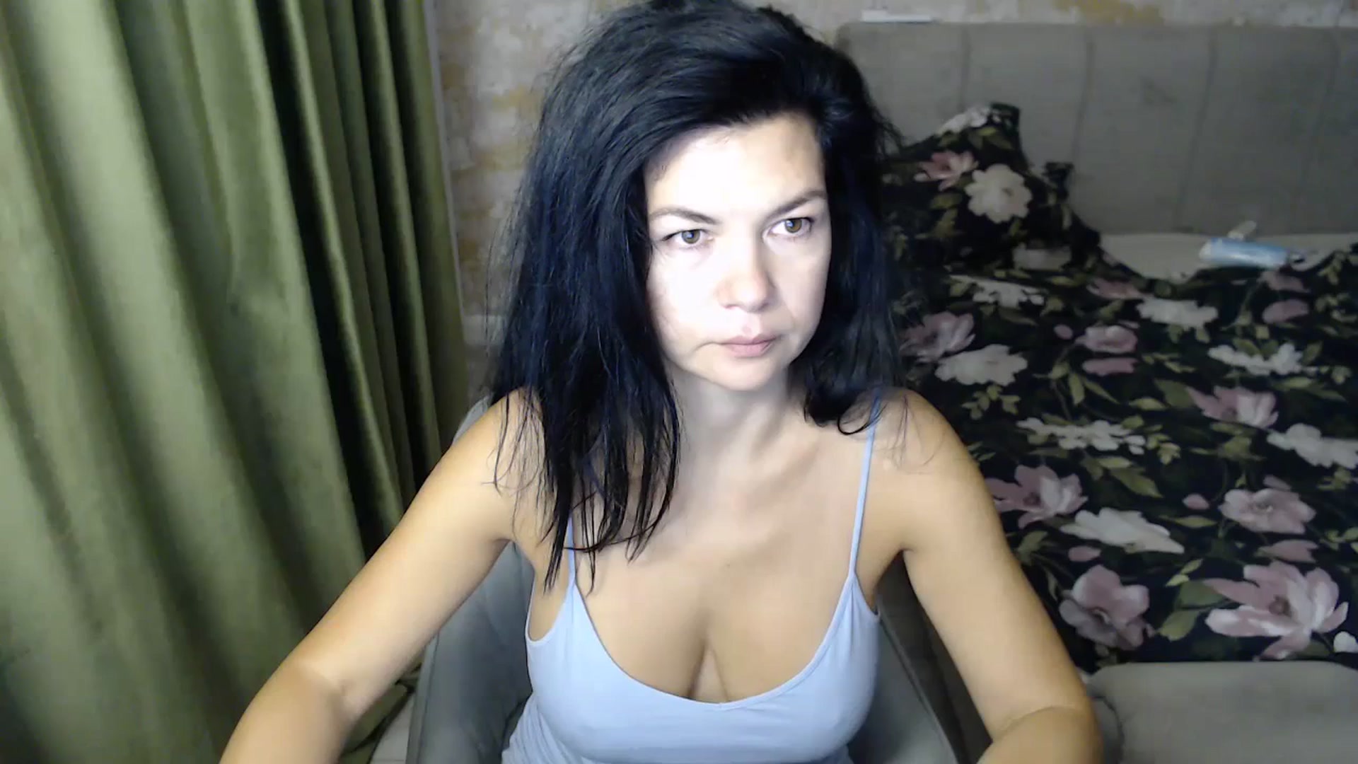 Gallery image thumbnail from Darkella's myfreecams stream on, 10/15/2023, 23:44 image 14 of 20