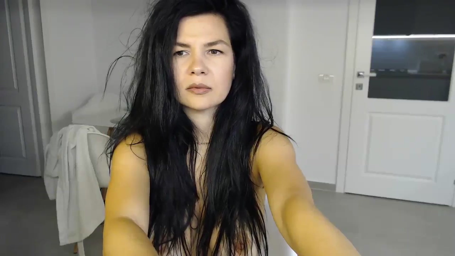 Gallery image thumbnail from Darkella's myfreecams stream on, 10/19/2023, 23:04 image 16 of 20