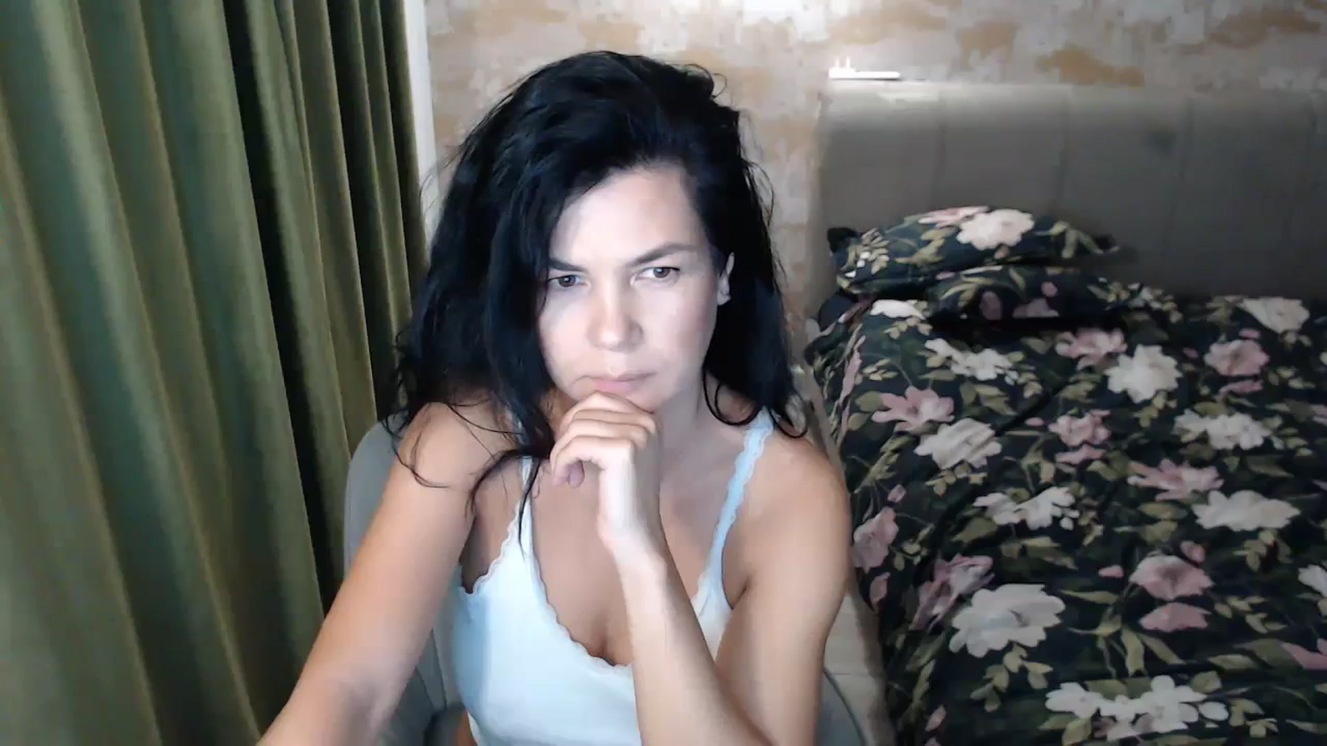 Gallery image thumbnail from Darkella's myfreecams stream on, 11/06/2023, 01:35 image 19 of 20