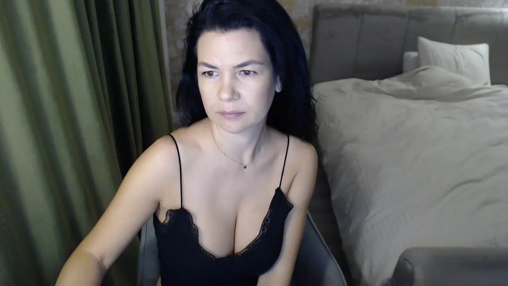 Gallery image thumbnail from Darkella's myfreecams stream on, 11/23/2023, 23:41 image 7 of 20