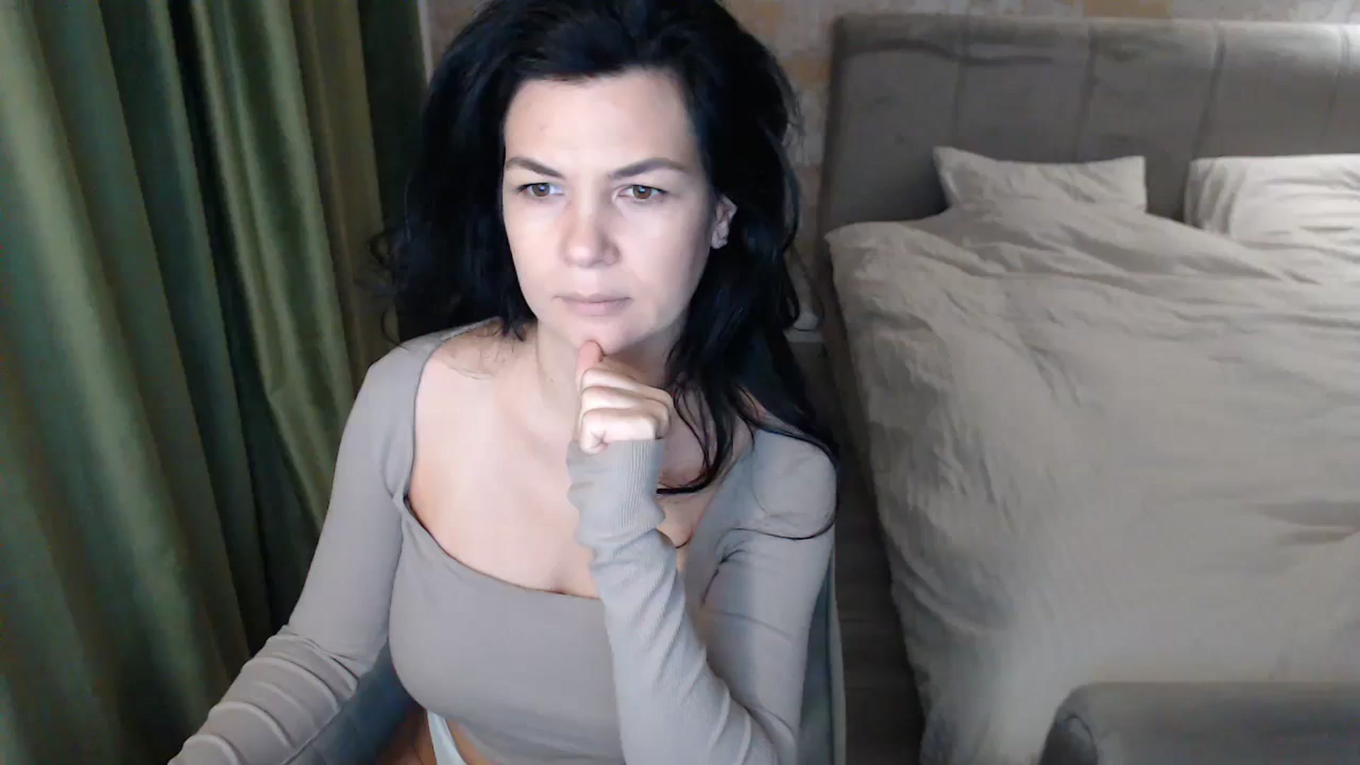 Gallery image thumbnail from Darkella's myfreecams stream on, 11/30/2023, 01:15 image 1 of 20