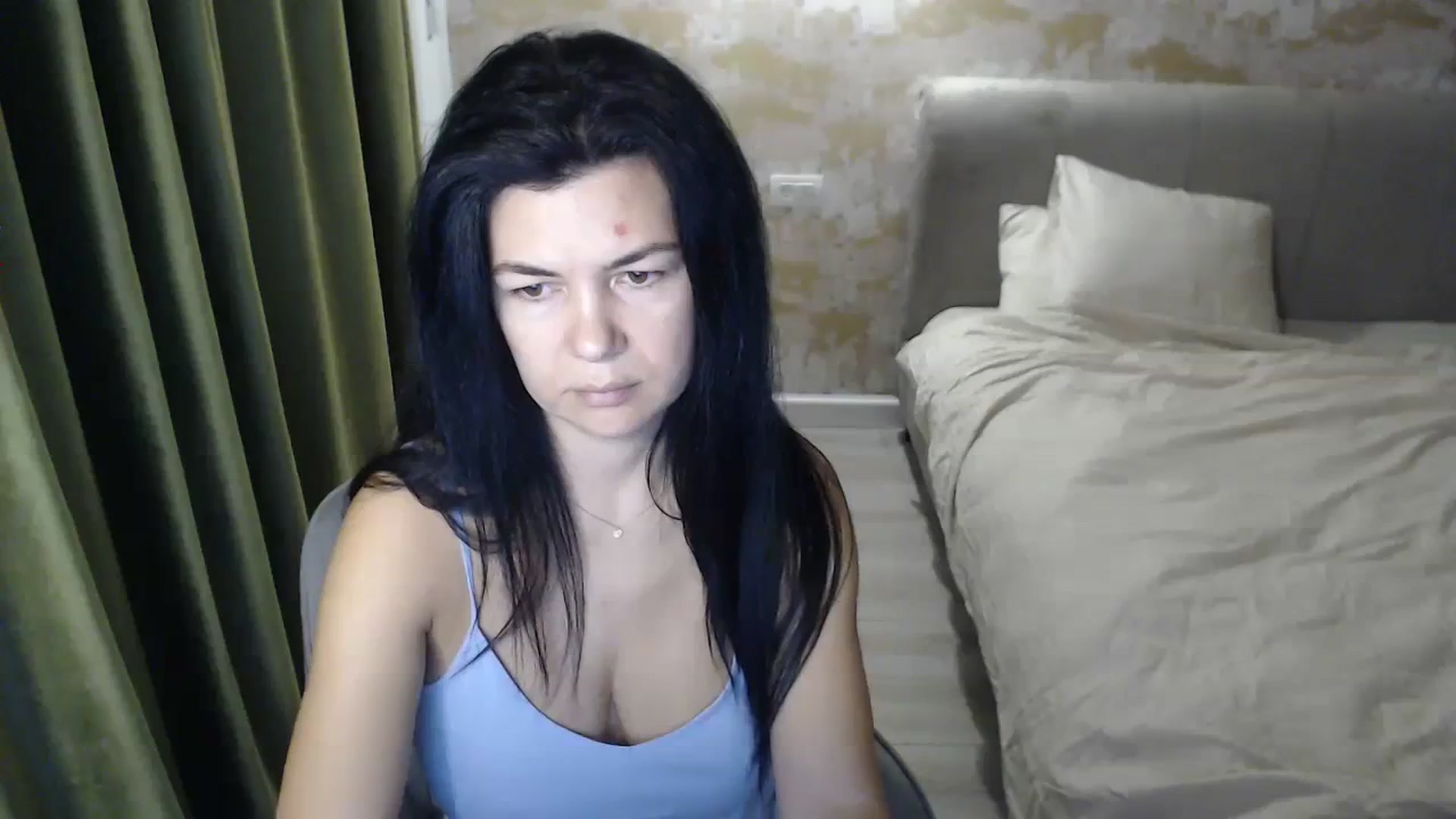 Gallery image thumbnail from Darkella's myfreecams stream on, 12/19/2023, 01:07 image 18 of 20