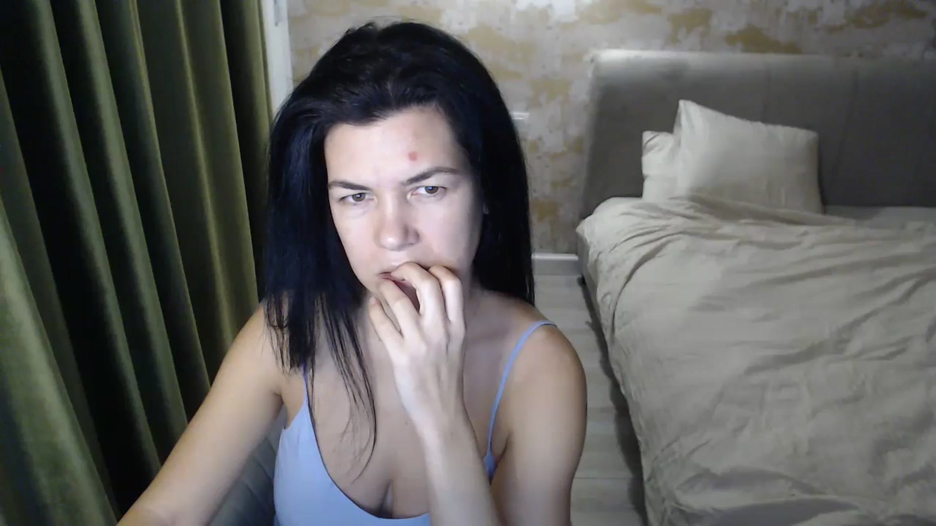 Gallery image thumbnail from Darkella's myfreecams stream on, 12/19/2023, 01:07 image 14 of 20