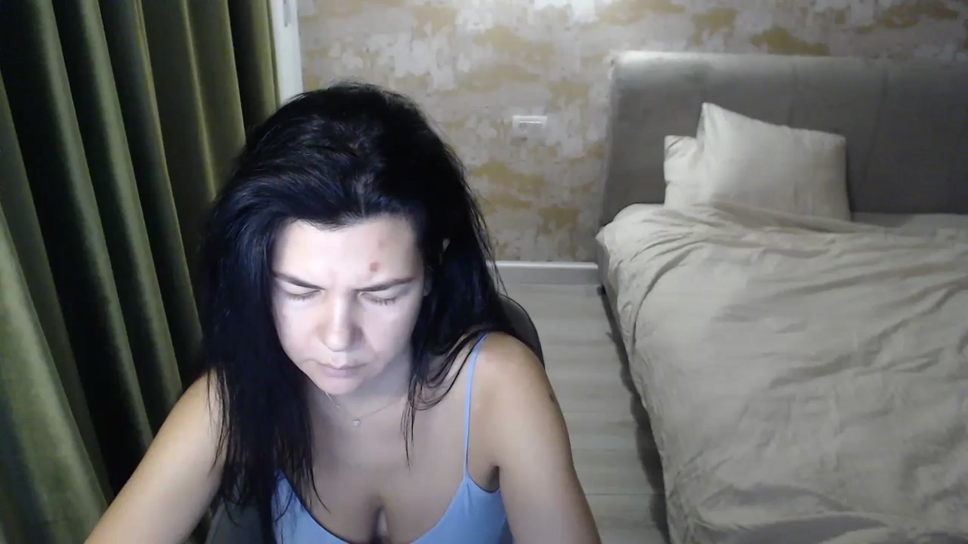 Gallery image thumbnail from Darkella's myfreecams stream on, 12/19/2023, 01:07 image 13 of 20
