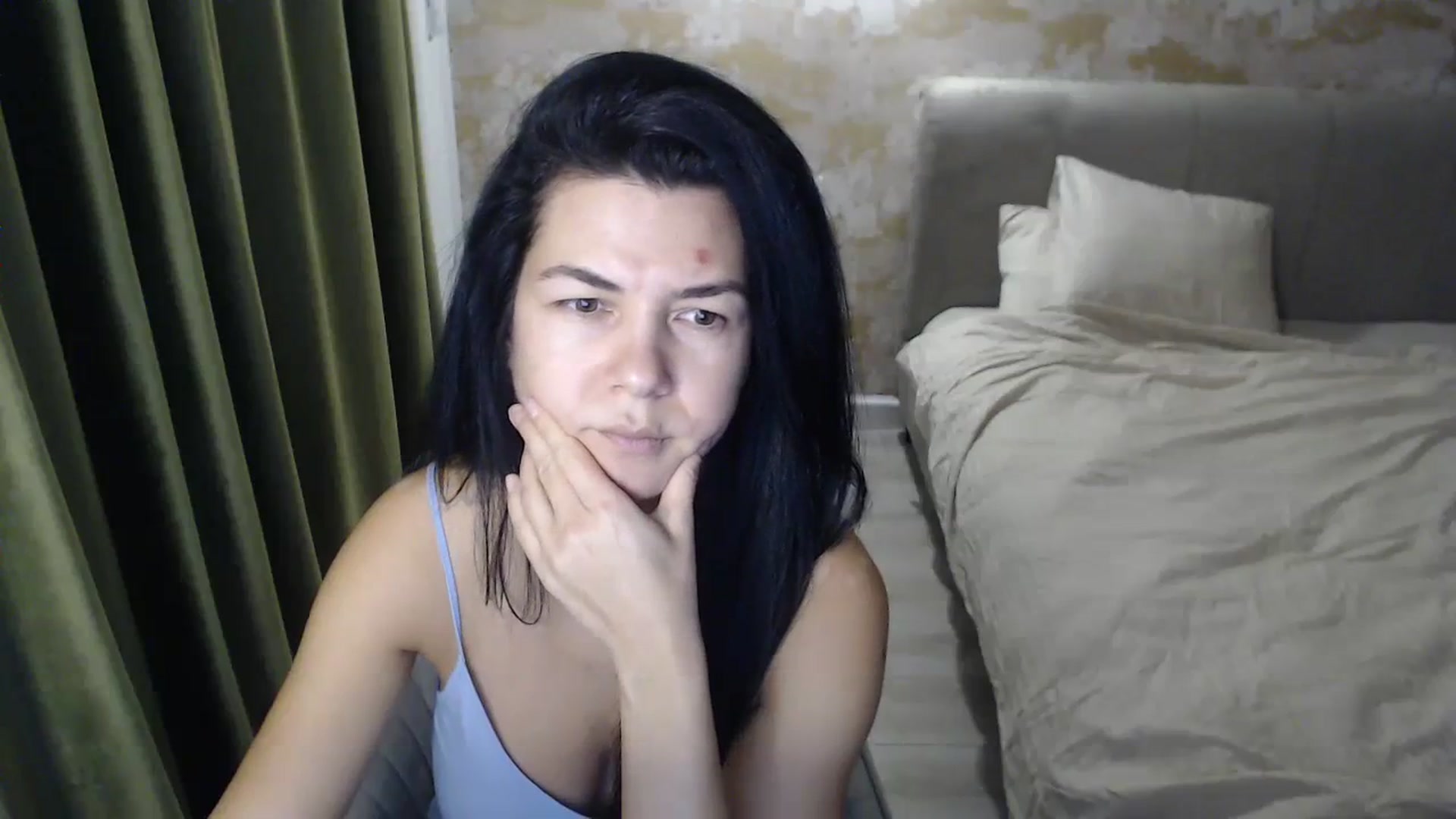 Gallery image thumbnail from Darkella's myfreecams stream on, 12/19/2023, 01:07 image 7 of 20