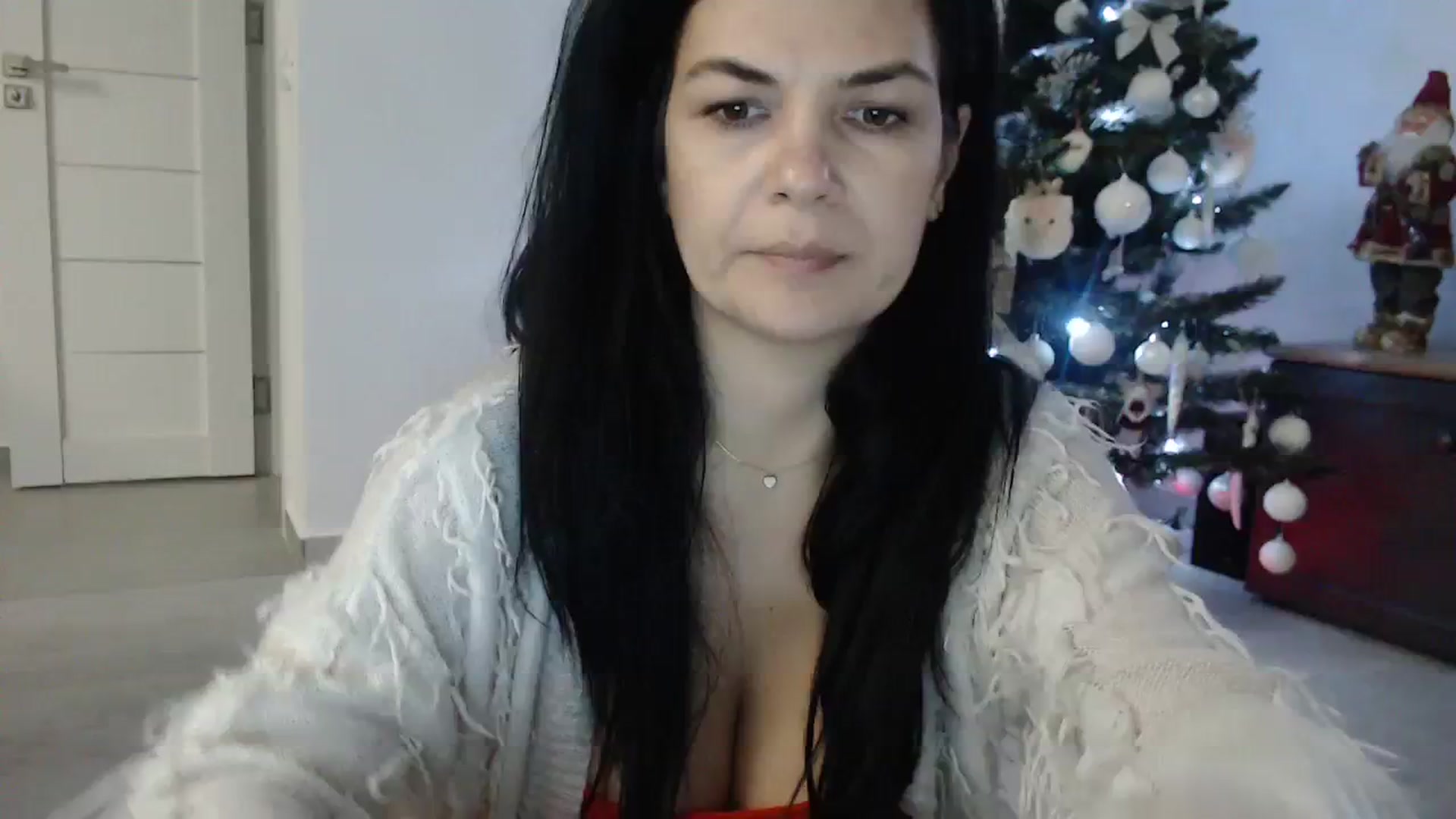 Gallery image thumbnail from Darkella's myfreecams stream on, 12/24/2023, 02:31 image 12 of 20