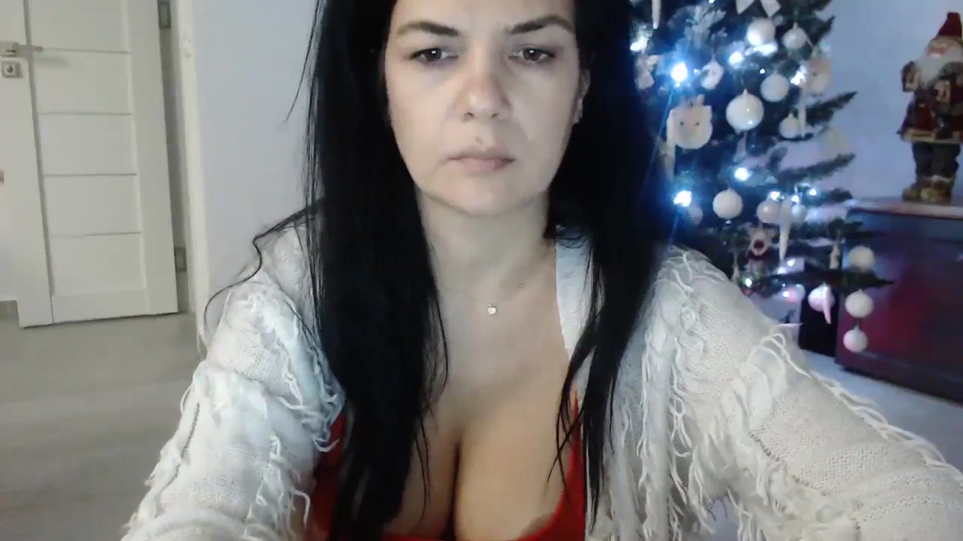Gallery image thumbnail from Darkella's myfreecams stream on, 12/24/2023, 02:31 image 17 of 20