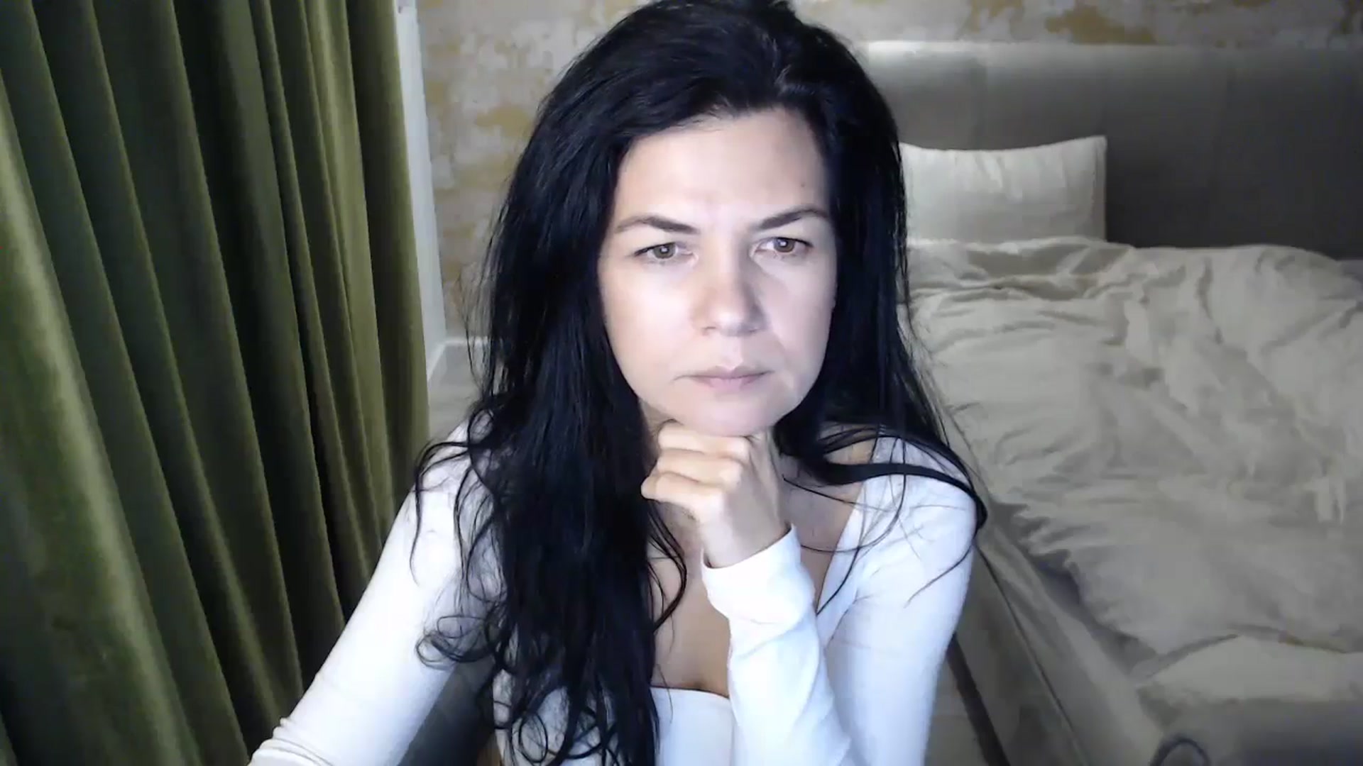 Gallery image thumbnail from Darkella's myfreecams stream on, 12/26/2023, 24:42 image 9 of 20