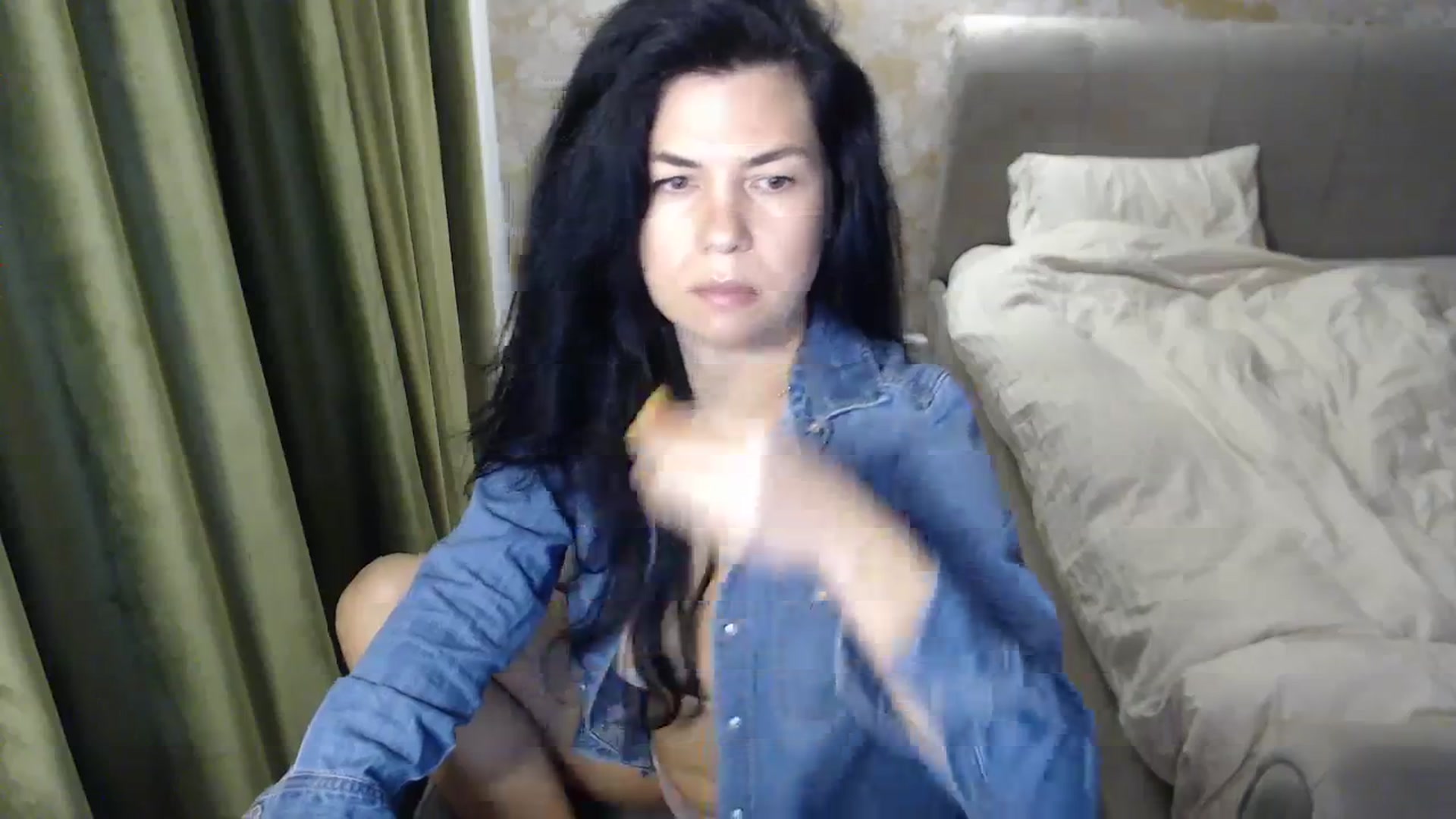 Gallery image thumbnail from Darkella's myfreecams stream on, 12/27/2023, 01:13 image 16 of 20