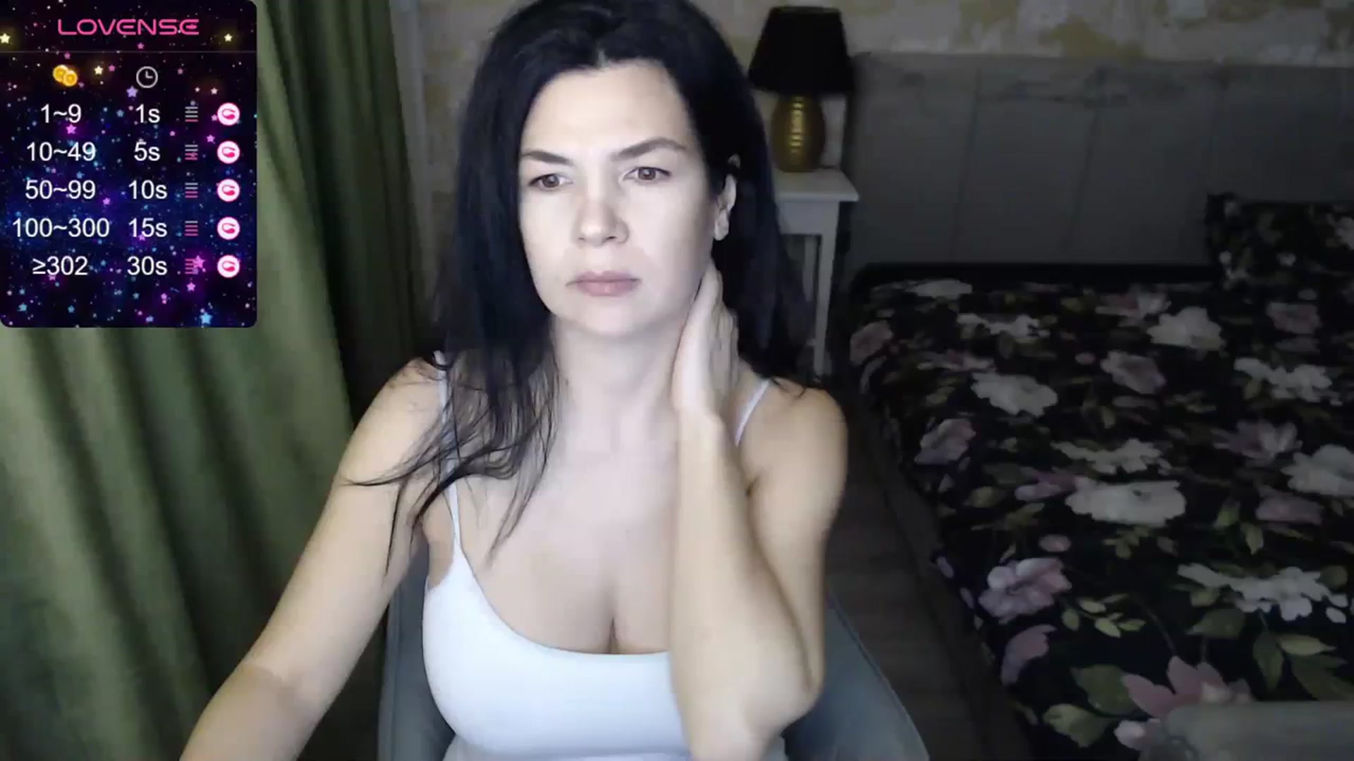 Gallery image thumbnail from Darkella's myfreecams stream on, 01/28/2024, 23:34 image 1 of 20