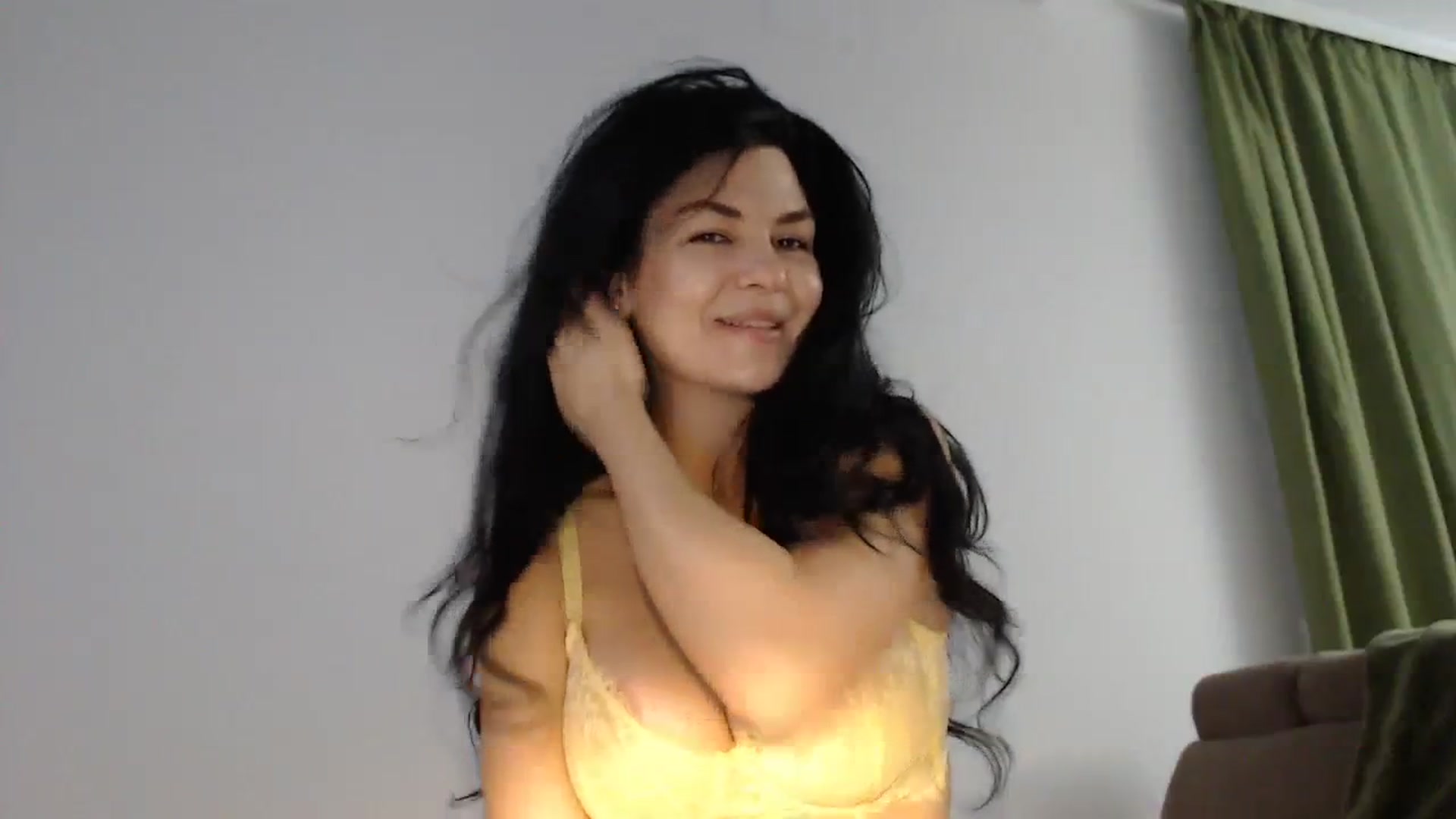 Gallery image thumbnail from Darkella's myfreecams stream on, 01/31/2024, 01:24 image 8 of 20