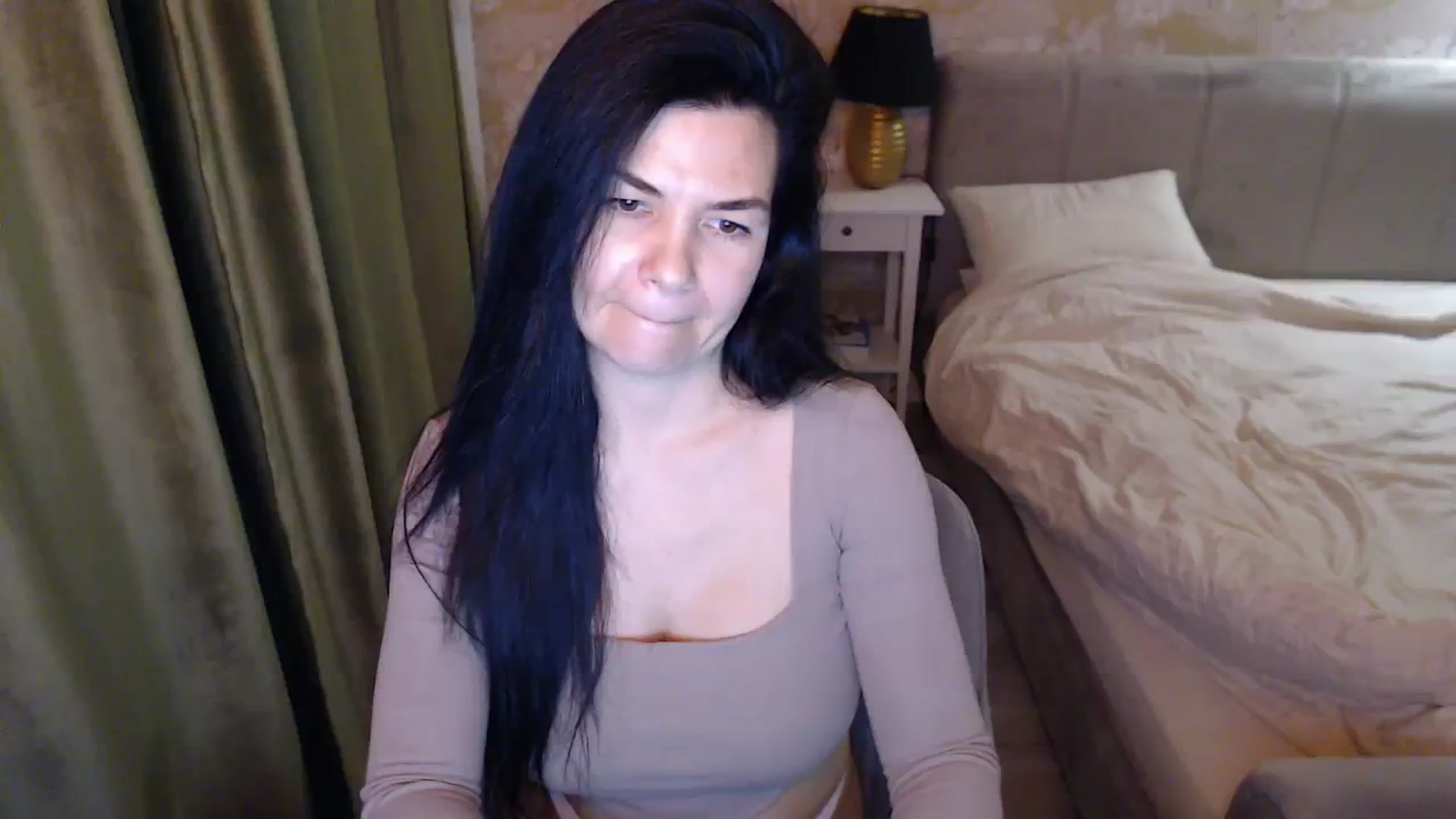 Gallery image thumbnail from Darkella's myfreecams stream on, 02/12/2024, 01:36 image 2 of 20