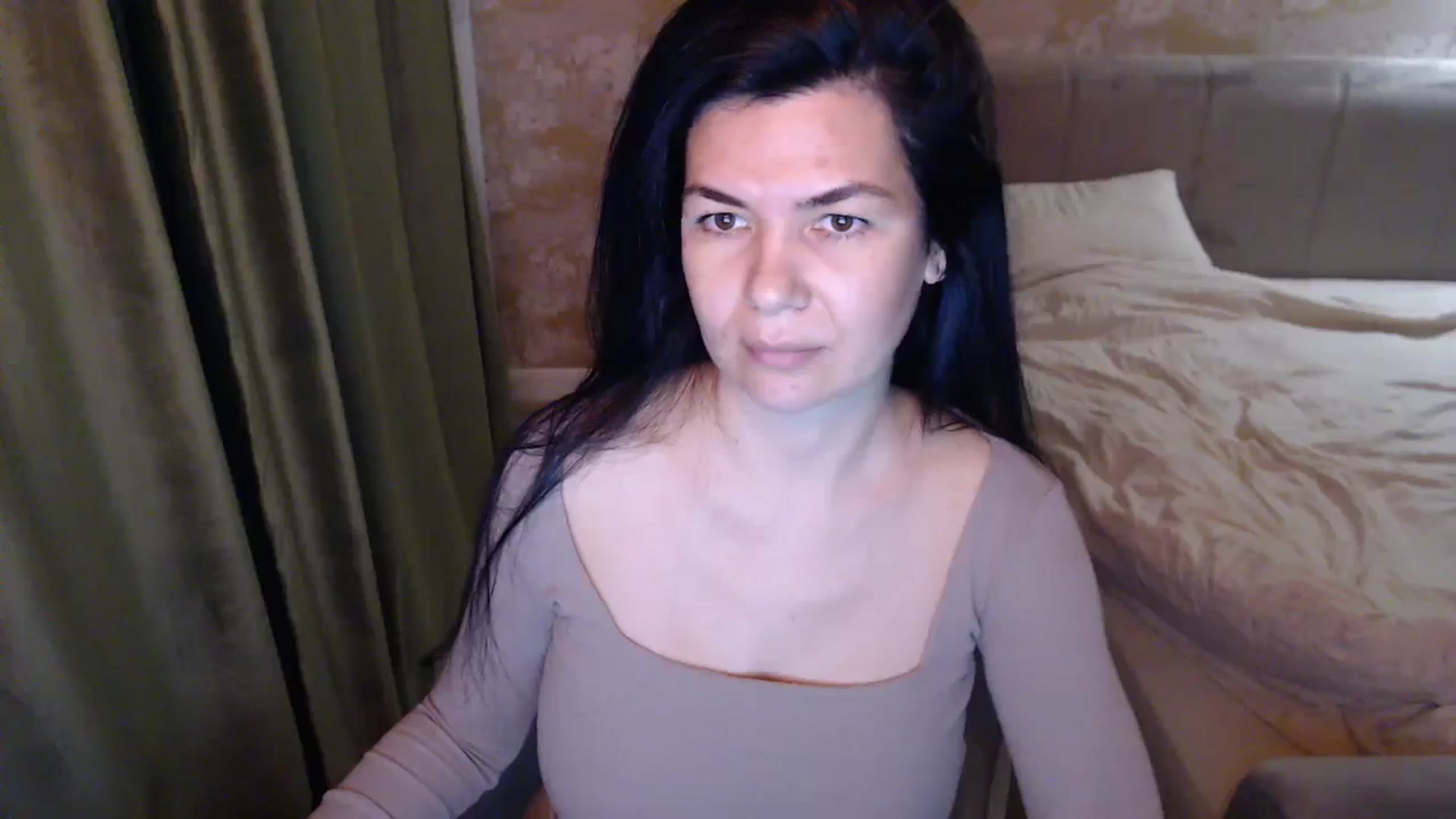 Gallery image thumbnail from Darkella's myfreecams stream on, 02/12/2024, 01:36 image 8 of 20