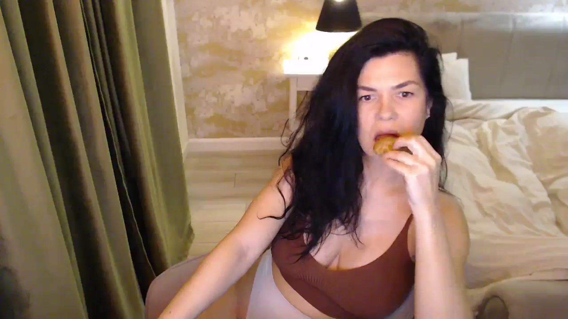 Gallery image thumbnail from Darkella's myfreecams stream on, 02/16/2024, 24:02 image 10 of 20
