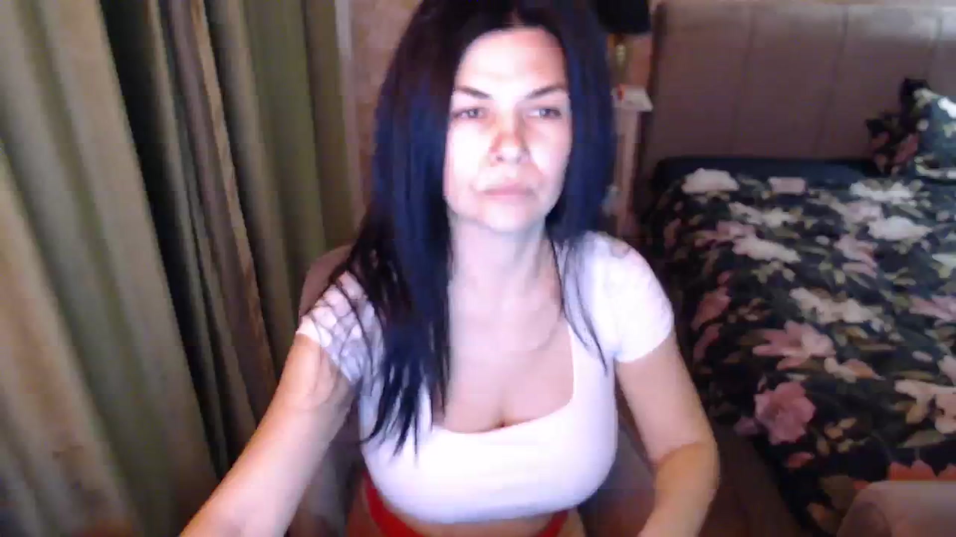 Gallery image thumbnail from Darkella's myfreecams stream on, 02/26/2024, 24:50 image 15 of 20
