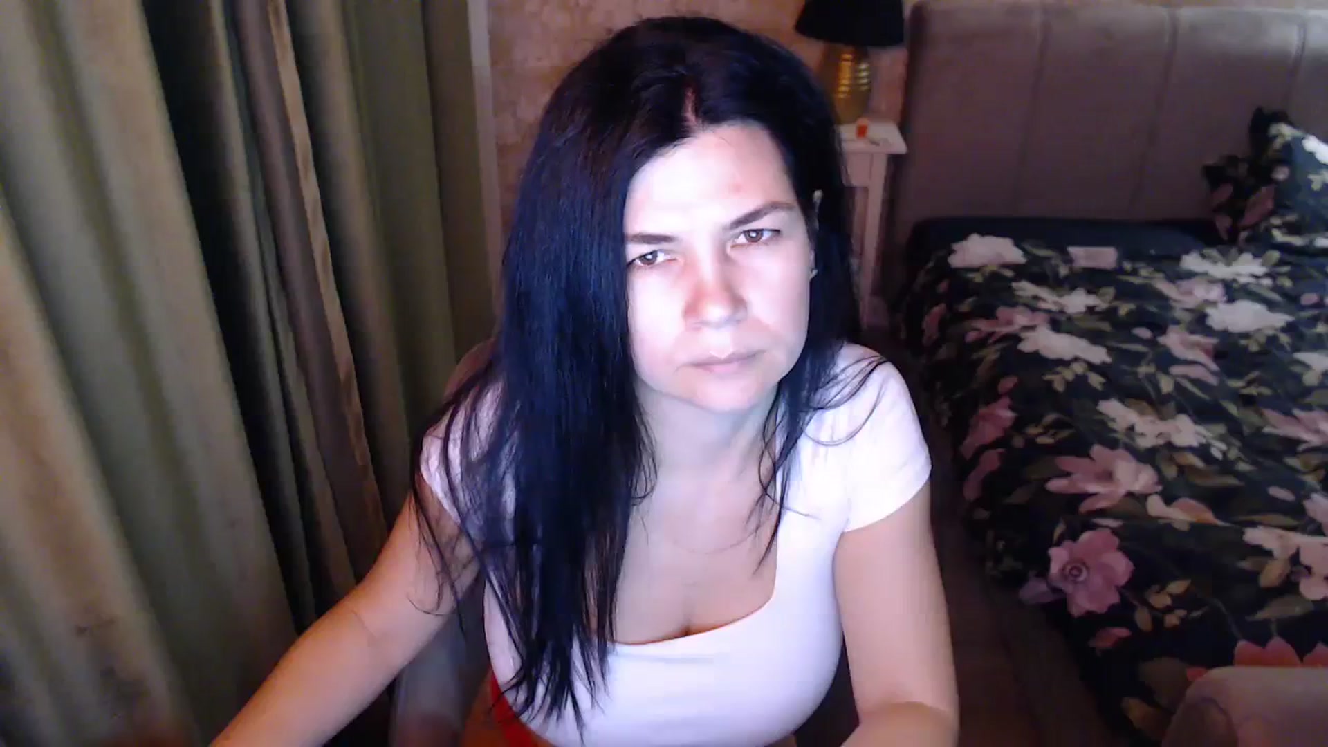 Gallery image thumbnail from Darkella's myfreecams stream on, 02/26/2024, 24:50 image 16 of 20