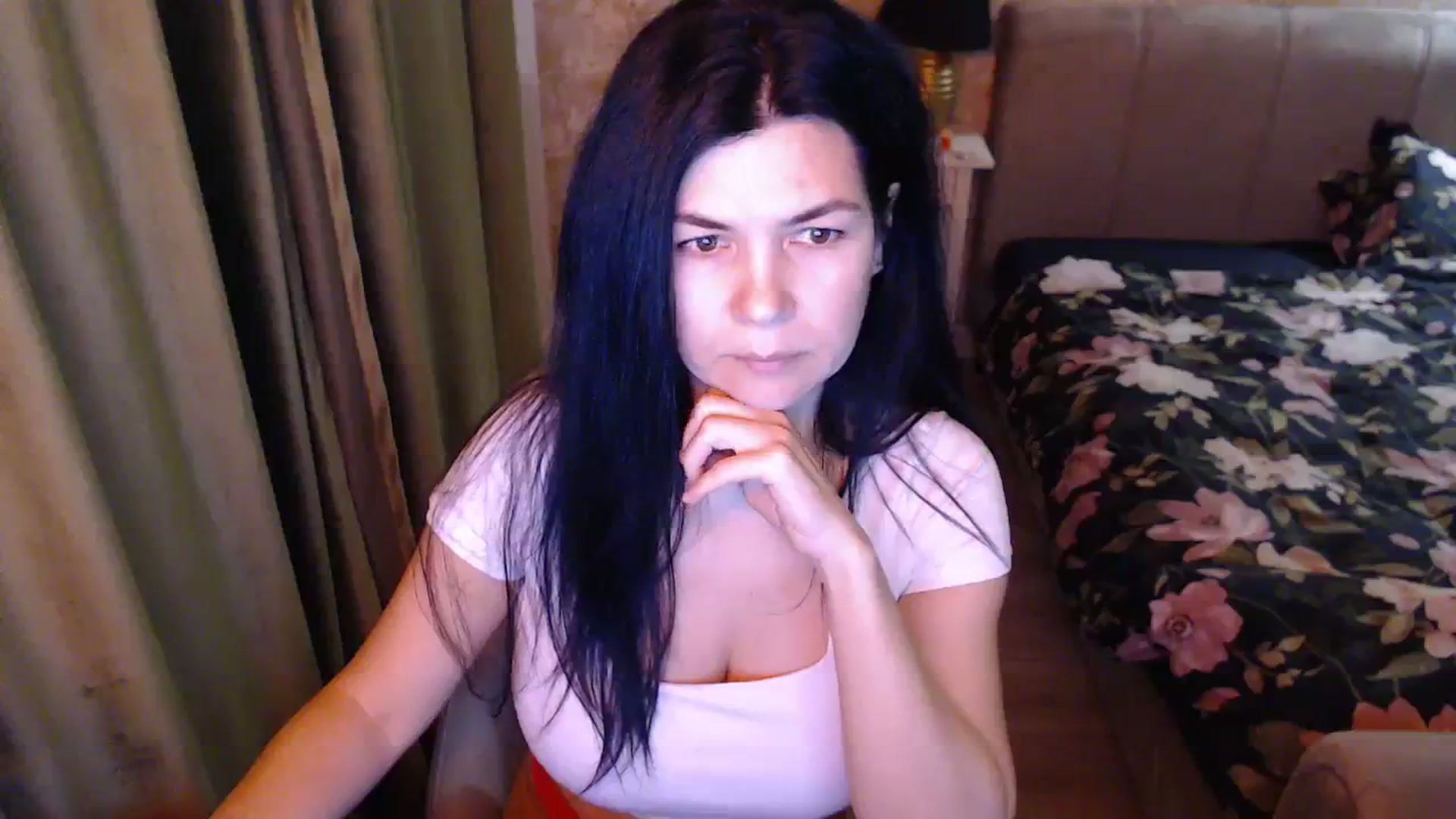 Gallery image thumbnail from Darkella's myfreecams stream on, 02/26/2024, 24:50 image 19 of 20