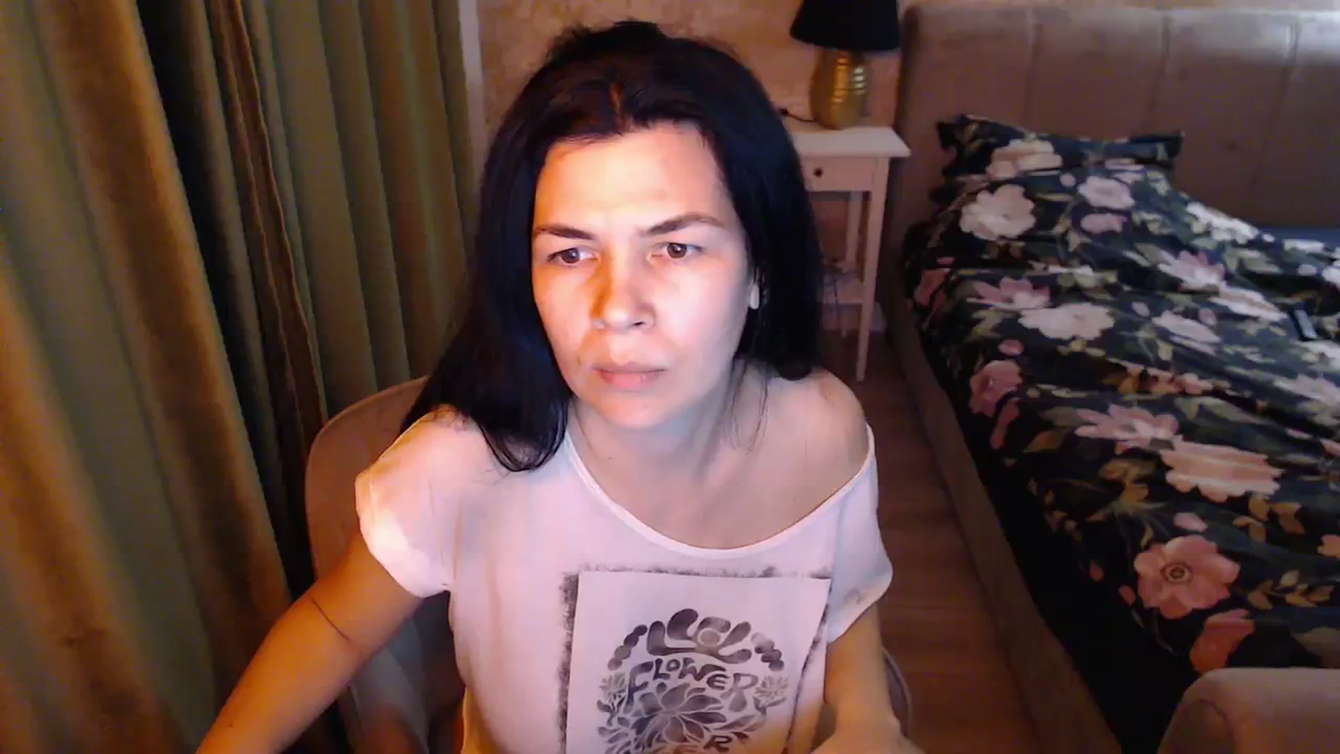 Gallery image thumbnail from Darkella's myfreecams stream on, 02/27/2024, 24:55 image 18 of 20