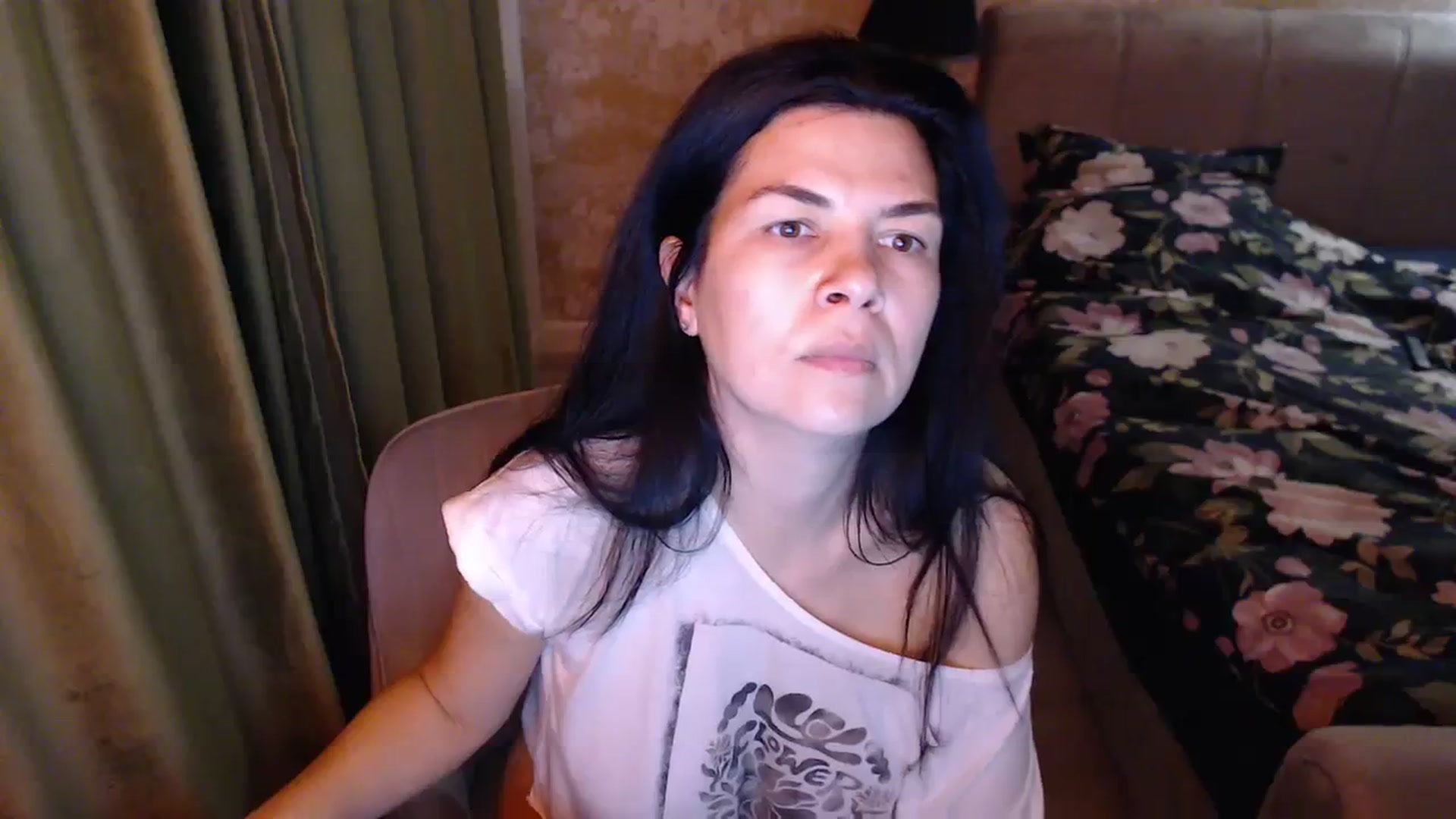 Gallery image thumbnail from Darkella's myfreecams stream on, 02/27/2024, 24:55 image 12 of 20