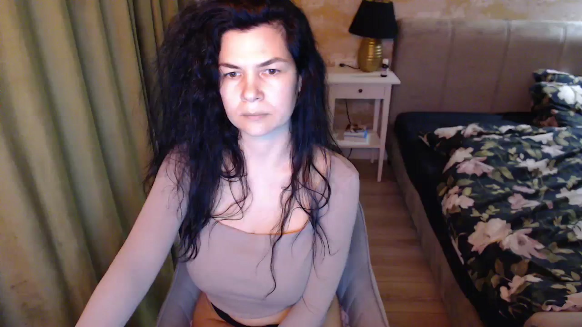 Gallery image thumbnail from Darkella's myfreecams stream on, 02/29/2024, 01:09 image 11 of 20