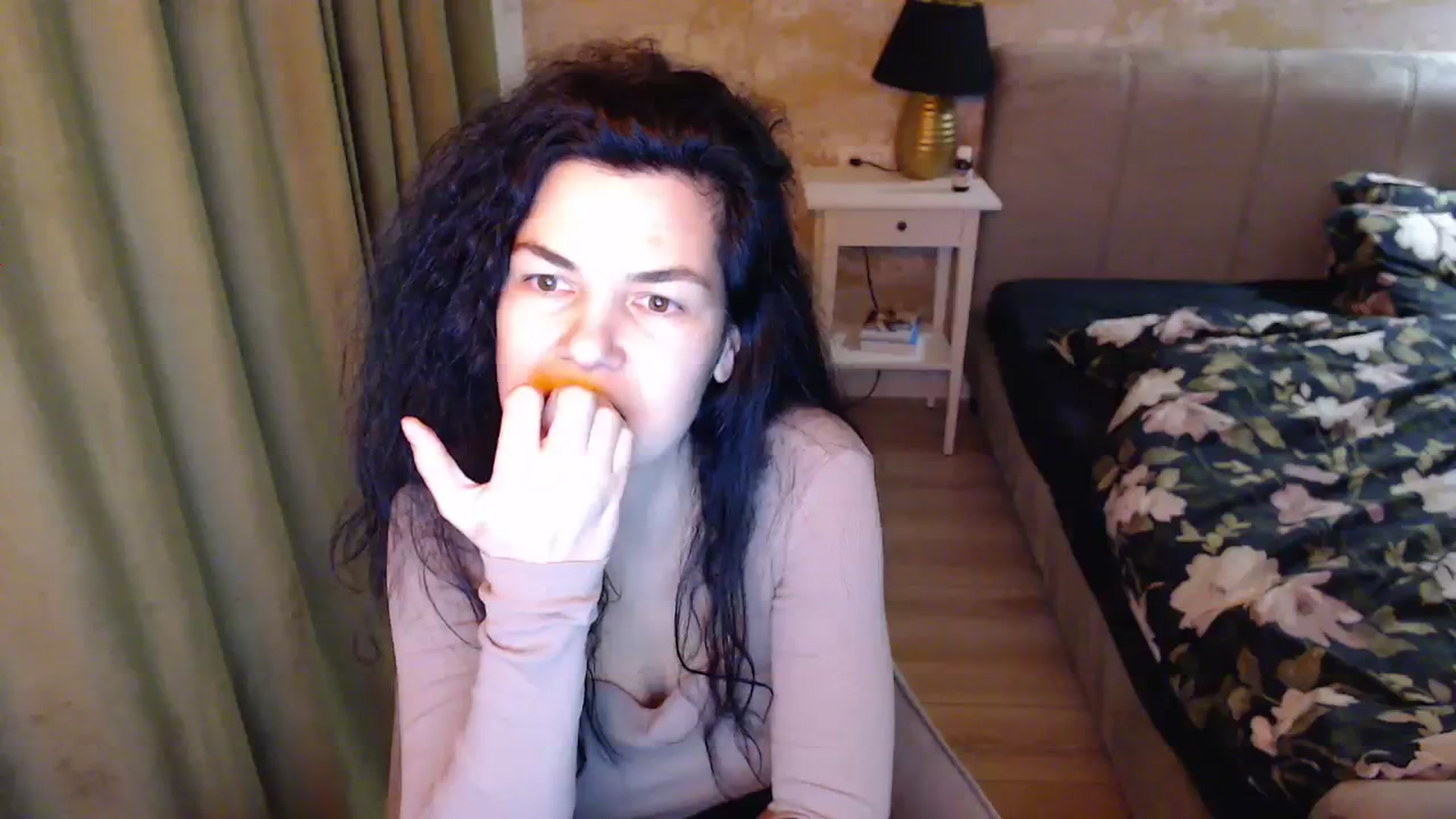 Gallery image thumbnail from Darkella's myfreecams stream on, 02/29/2024, 01:09 image 16 of 20
