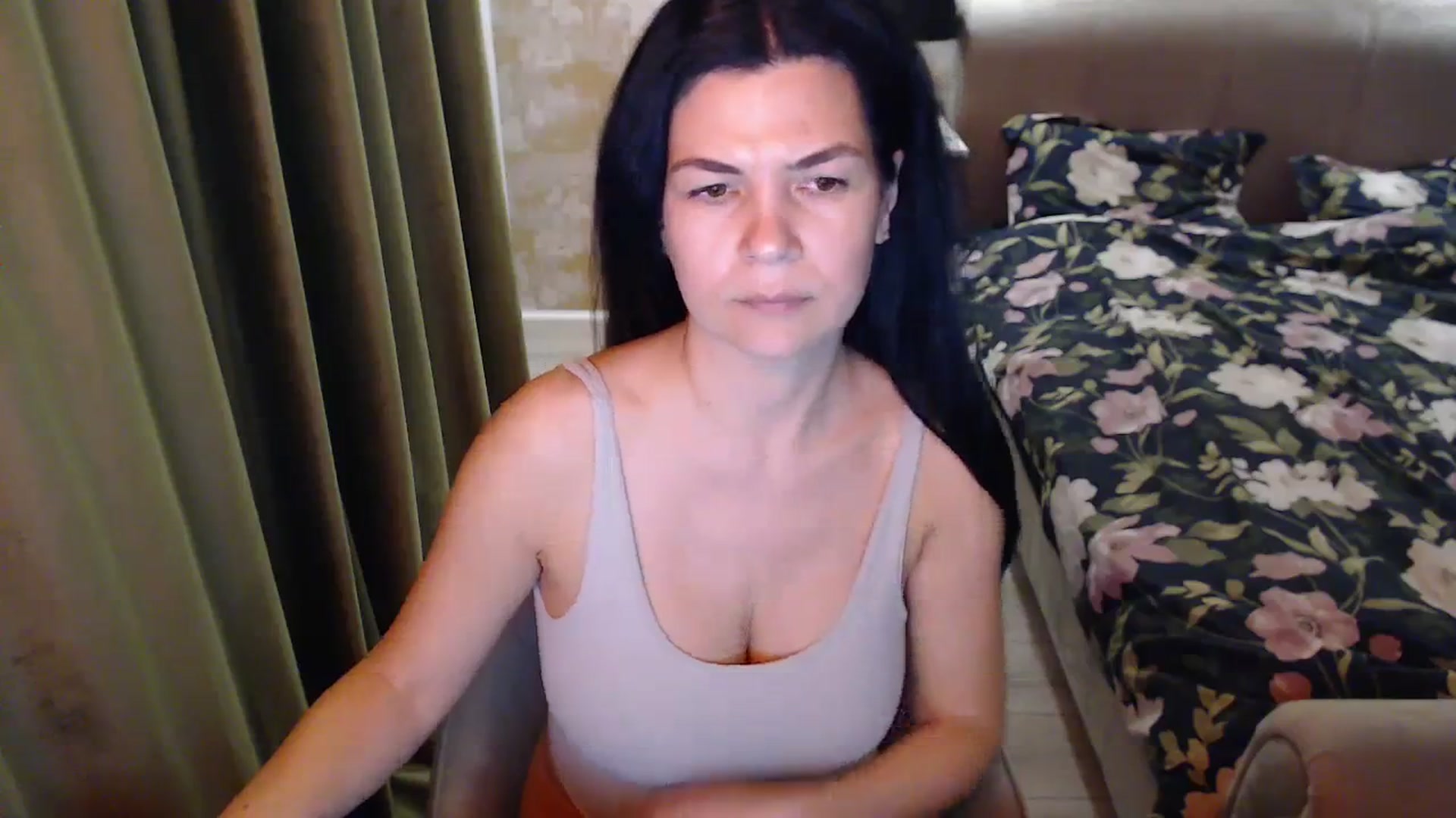Gallery image thumbnail from Darkella's myfreecams stream on, 03/01/2024, 01:28 image 7 of 20