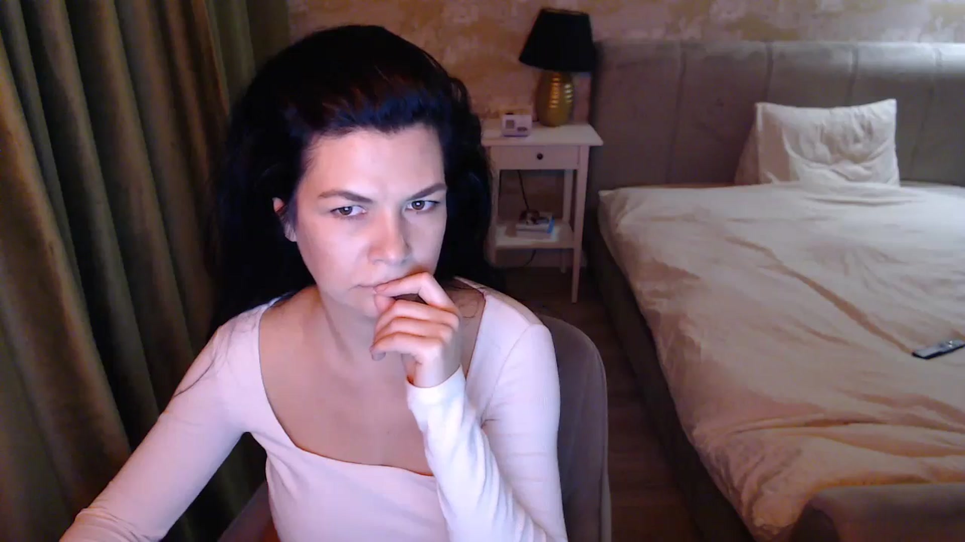 Gallery image thumbnail from Darkella's myfreecams stream on, 03/06/2024, 01:47 image 19 of 20