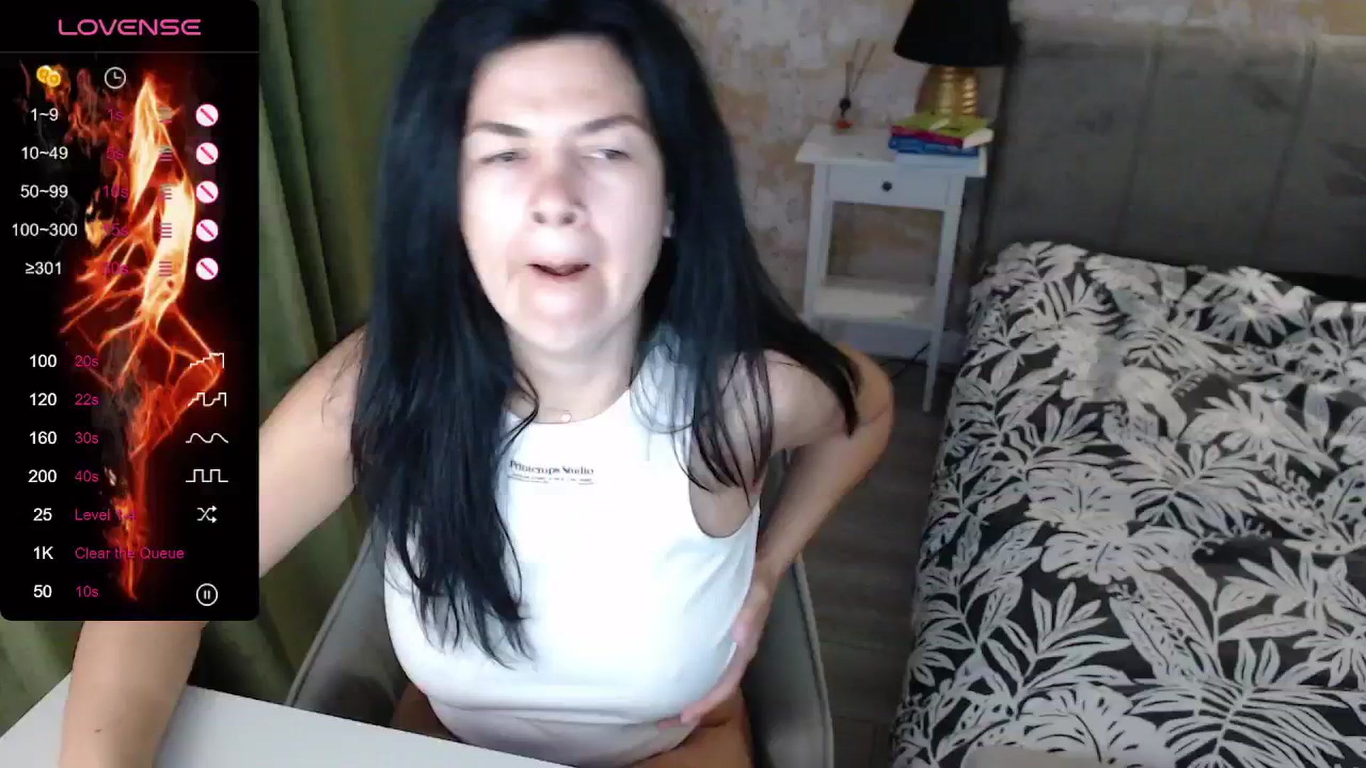 Gallery image thumbnail from Darkella's myfreecams stream on, 05/27/2024, 24:10 image 6 of 20