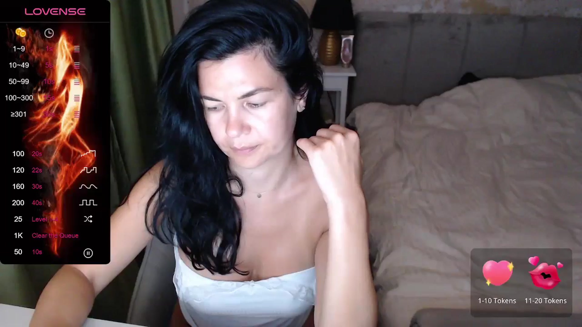 Gallery image thumbnail from Darkella's myfreecams stream on, 06/16/2024, 24:23 image 17 of 20