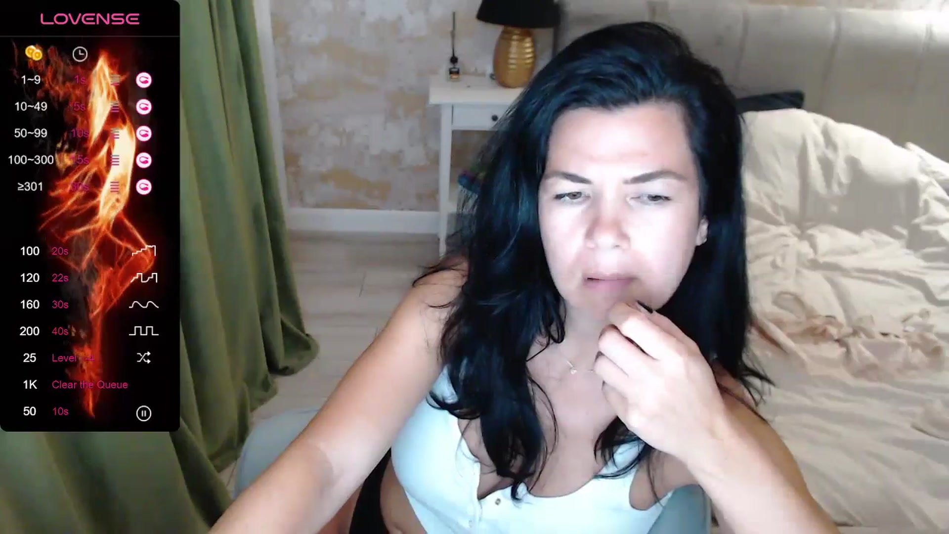 Gallery image thumbnail from Darkella's myfreecams stream on, 06/16/2024, 23:39 image 17 of 20