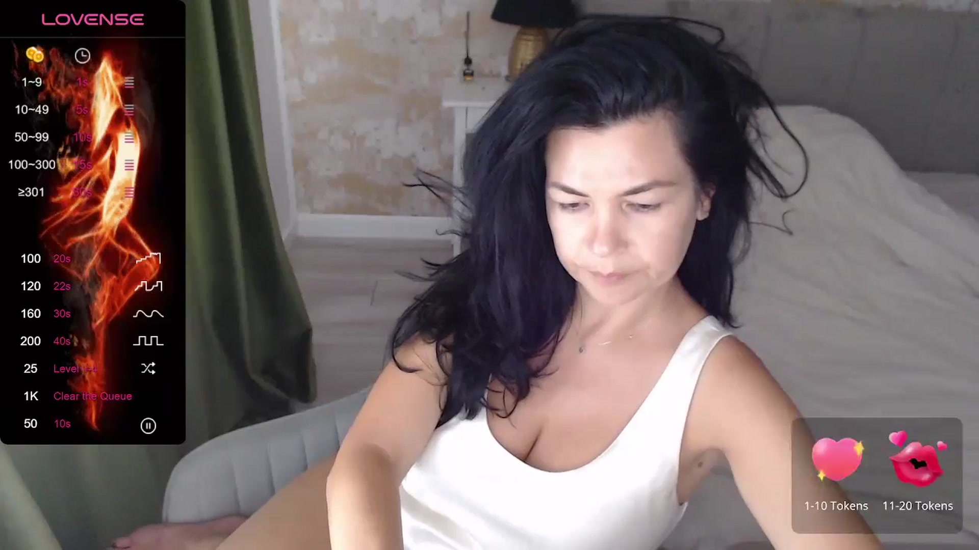 Gallery image thumbnail from Darkella's myfreecams stream on, 06/17/2024, 13:06 image 10 of 20