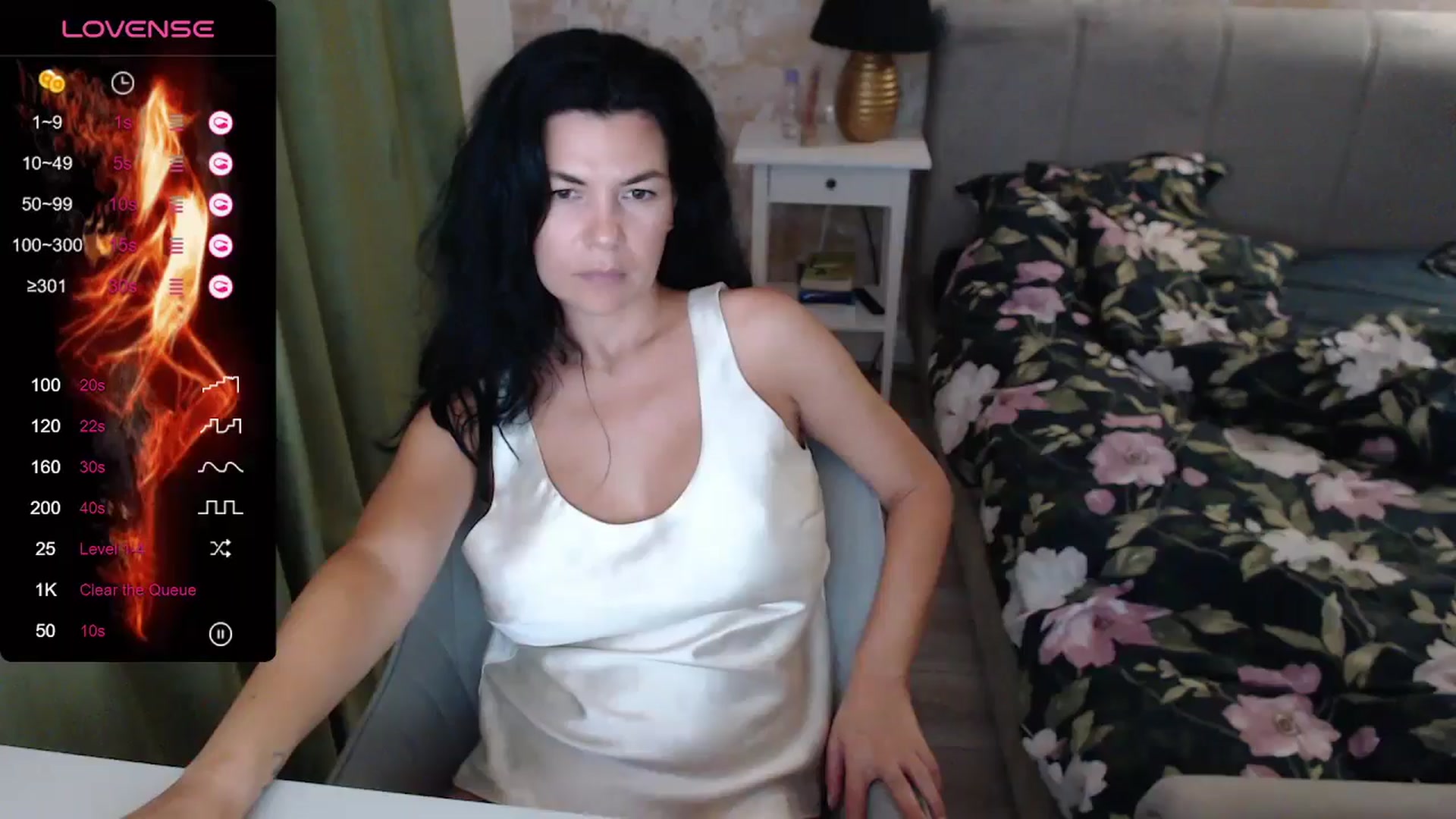 Gallery image thumbnail from Darkella's myfreecams stream on, 06/25/2024, 24:25 image 1 of 20
