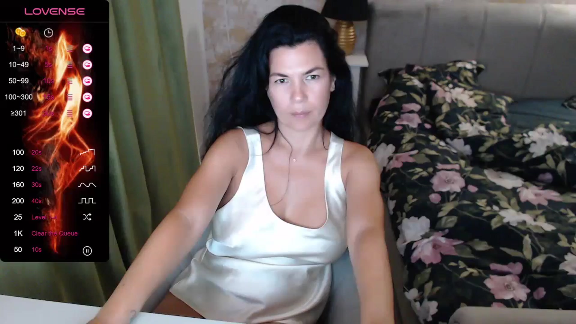 Gallery image thumbnail from Darkella's myfreecams stream on, 06/25/2024, 24:25 image 12 of 20