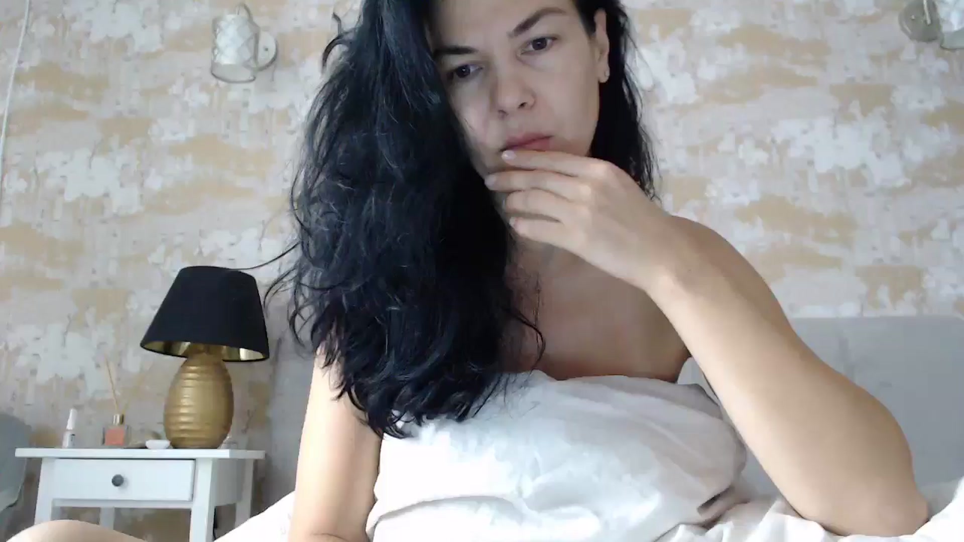 Gallery image thumbnail from Darkella's myfreecams stream on, 07/04/2024, 12:32 image 18 of 20