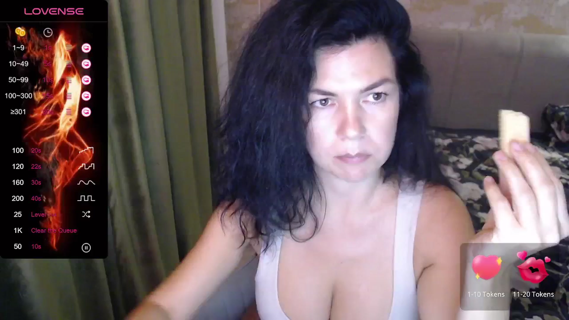 Gallery image thumbnail from Darkella's myfreecams stream on, 07/21/2024, 24:40 image 18 of 20