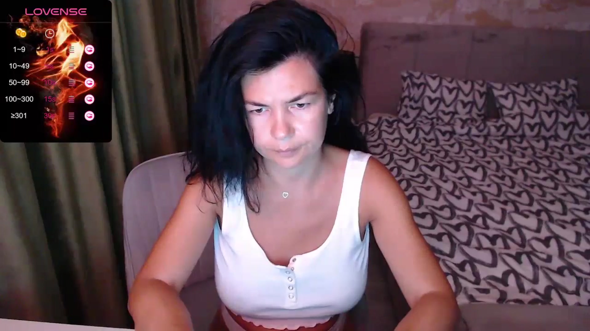Gallery image thumbnail from Darkella's myfreecams stream on, 08/11/2024, 01:19 image 19 of 20