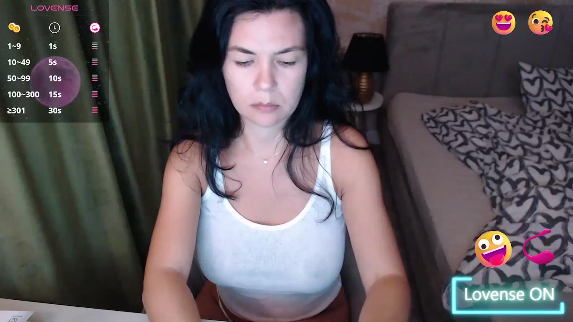 Gallery image thumbnail from Darkella's myfreecams stream on, 09/17/2024, 04:16 image 5 of 20