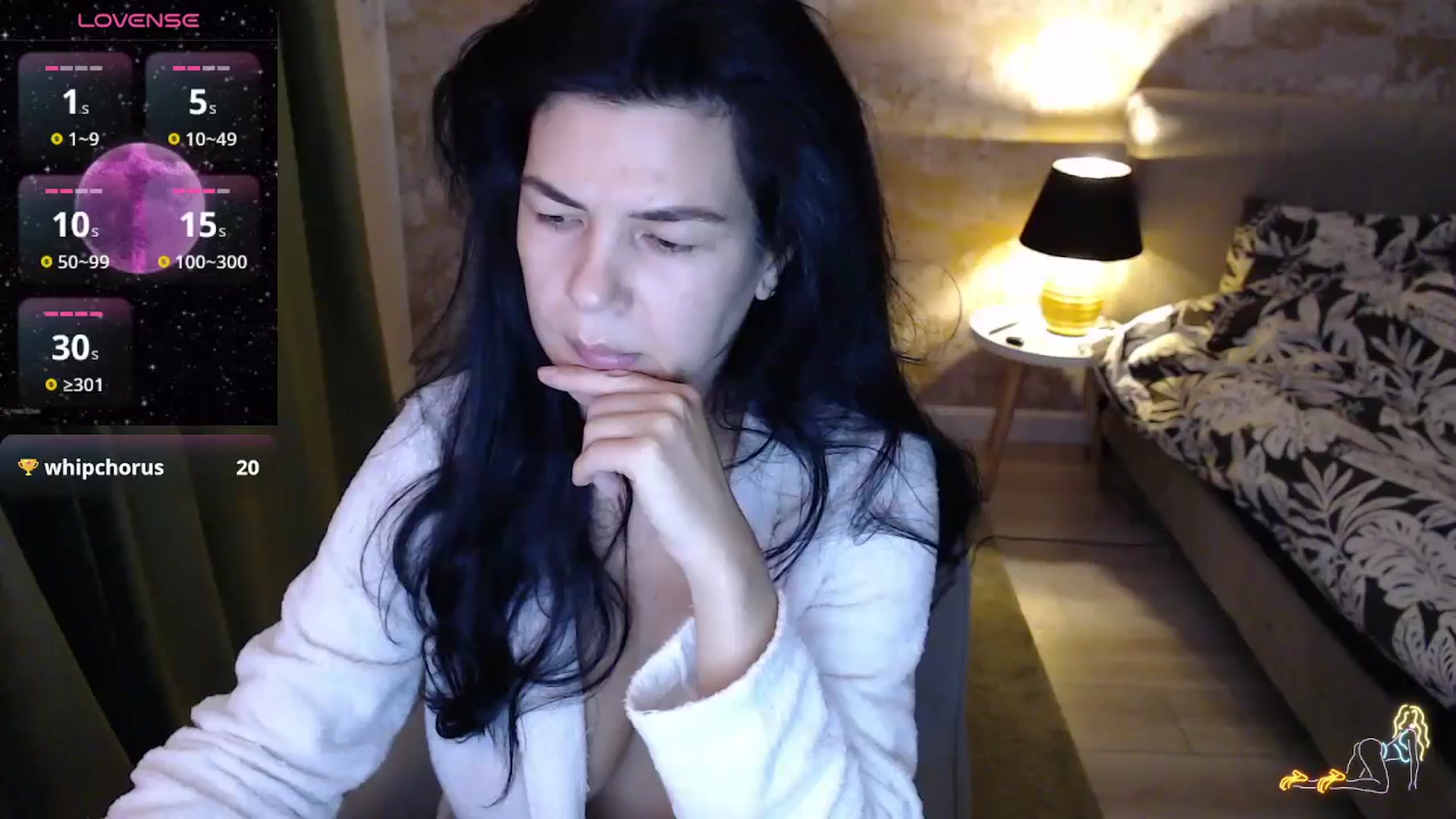 Gallery image thumbnail from Darkella's myfreecams stream on, 11/29/2024, 24:33 image 18 of 20