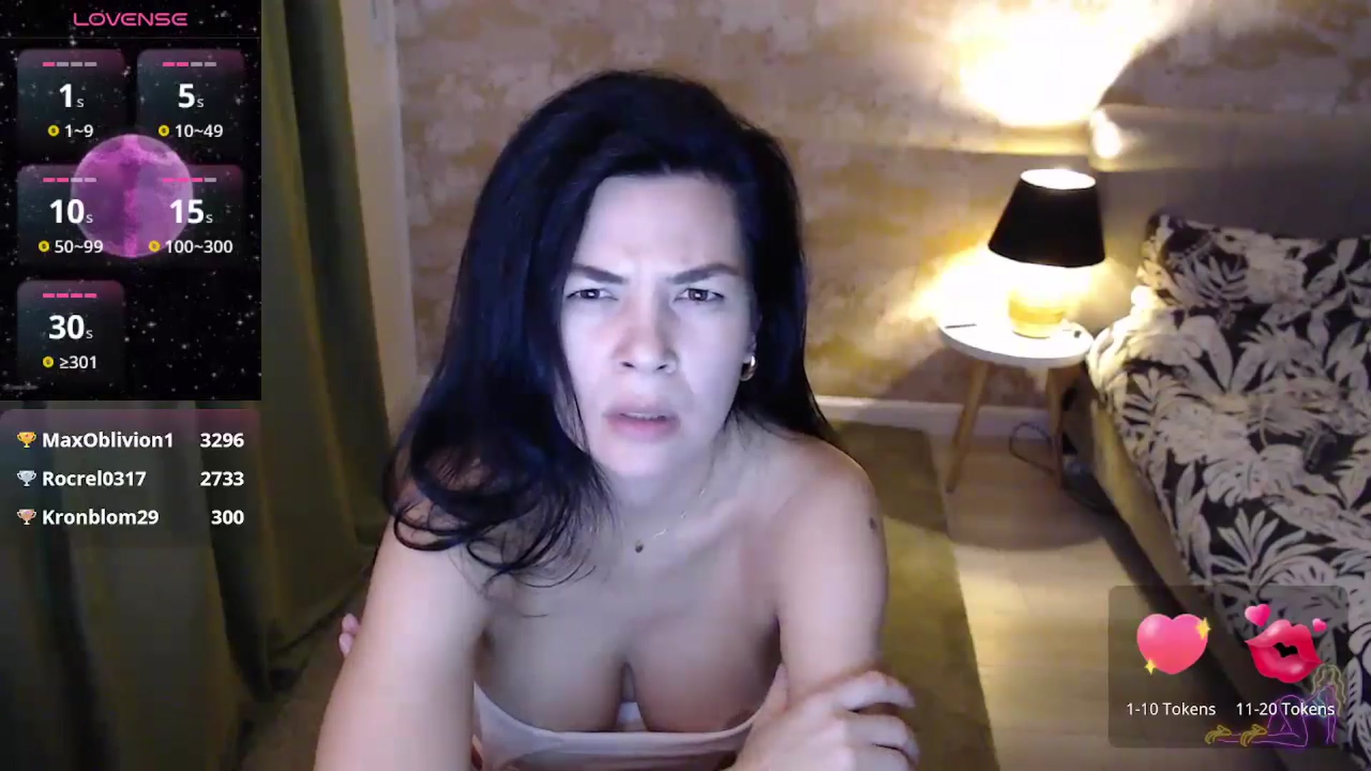 Gallery image thumbnail from Darkella's myfreecams stream on, 11/30/2024, 01:32 image 8 of 20