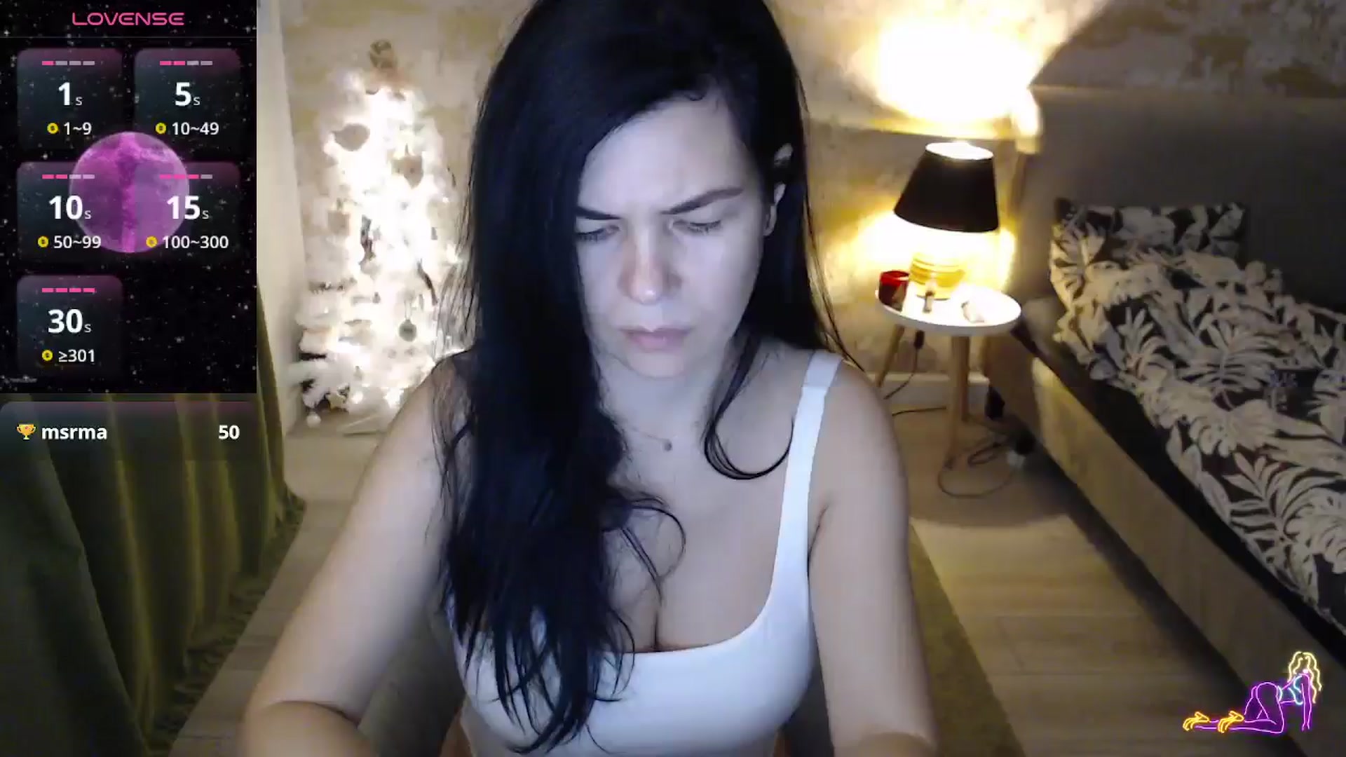Gallery image thumbnail from Darkella's myfreecams stream on, 12/16/2024, 01:33 image 13 of 20