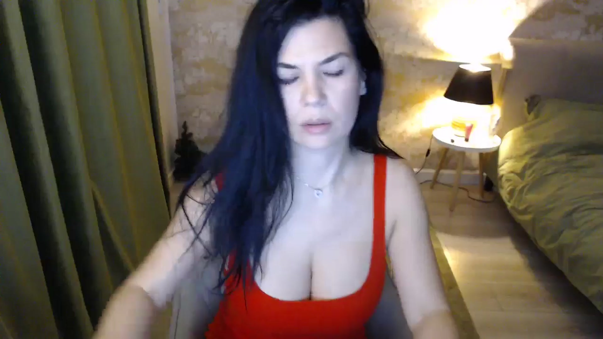 Gallery image thumbnail from Darkella's myfreecams stream on, 12/25/2024, 01:13 image 17 of 20