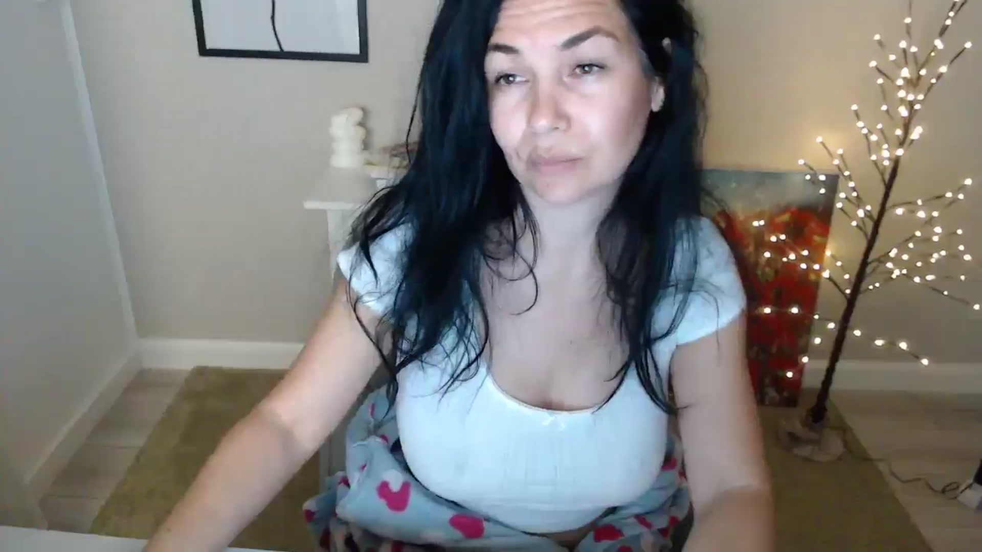 Gallery image thumbnail from Darkella's myfreecams stream on, 01/18/2025, 01:32 image 20 of 20