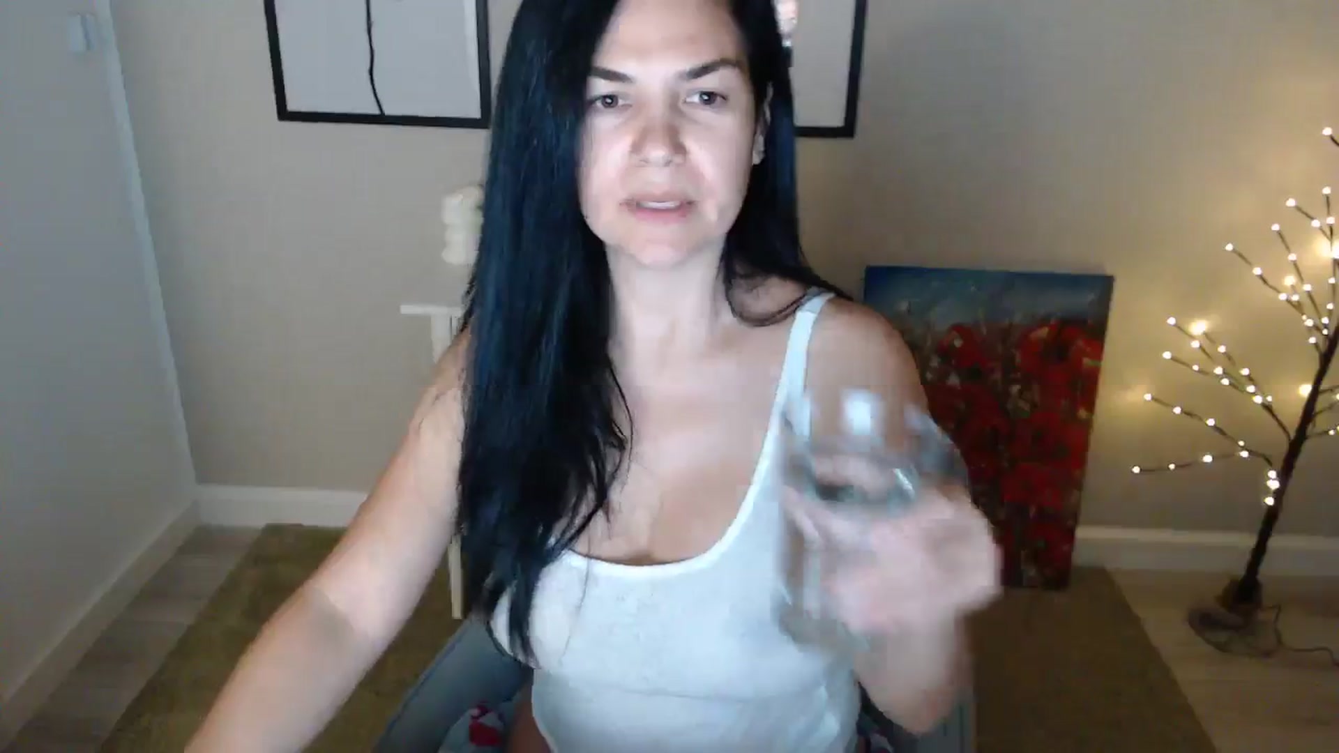 Gallery image thumbnail from Darkella's myfreecams stream on, 01/19/2025, 01:25 image 11 of 20