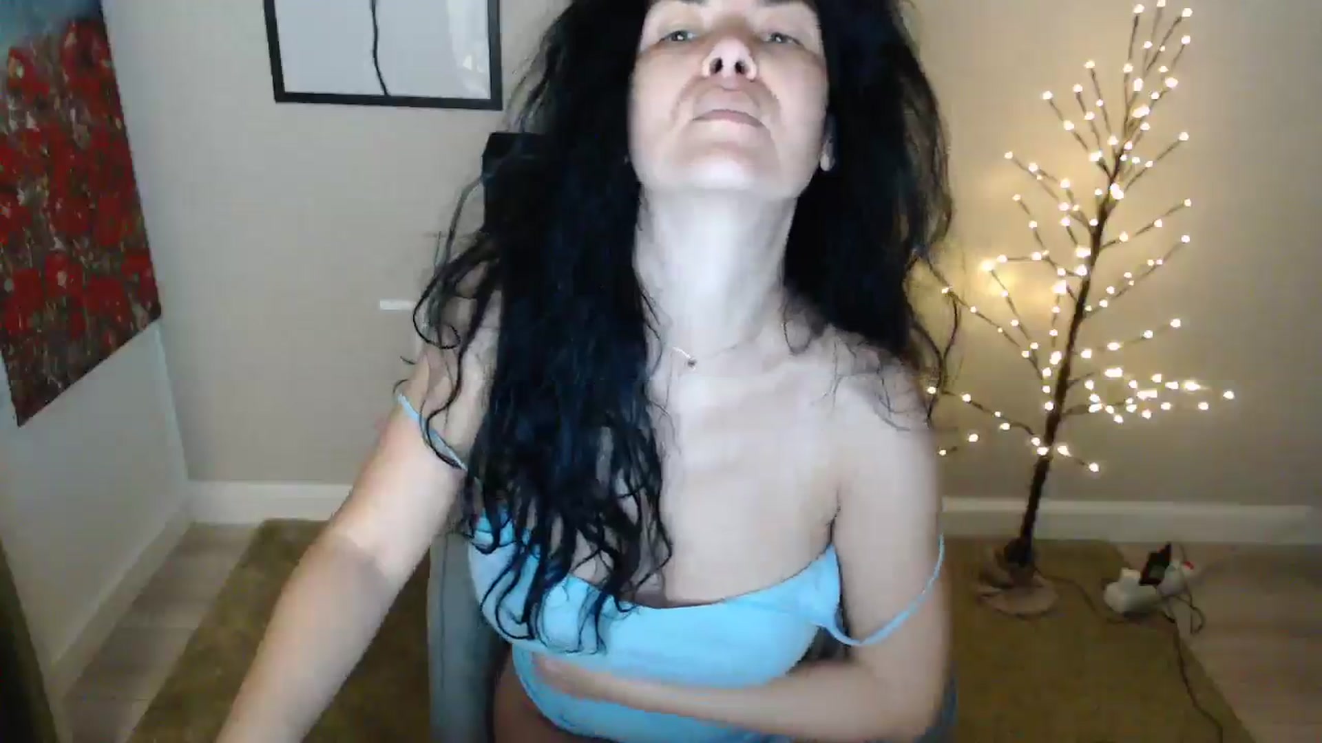 Gallery image thumbnail from Darkella's myfreecams stream on, 01/26/2025, 02:19 image 11 of 20