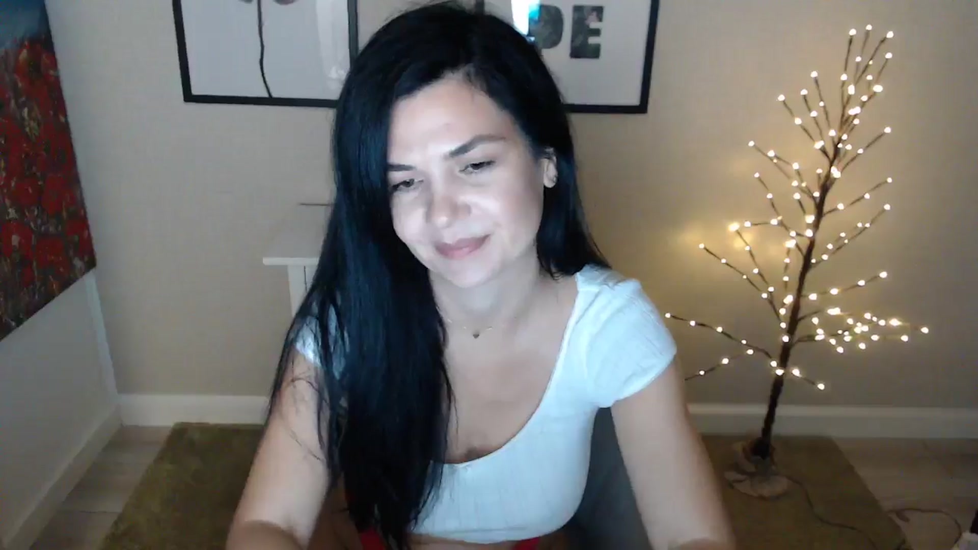 Gallery image thumbnail from Darkella's myfreecams stream on, 01/27/2025, 24:51 image 10 of 20