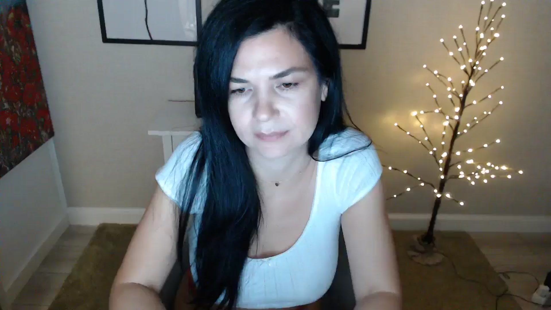 Gallery image thumbnail from Darkella's myfreecams stream on, 01/27/2025, 24:51 image 14 of 20