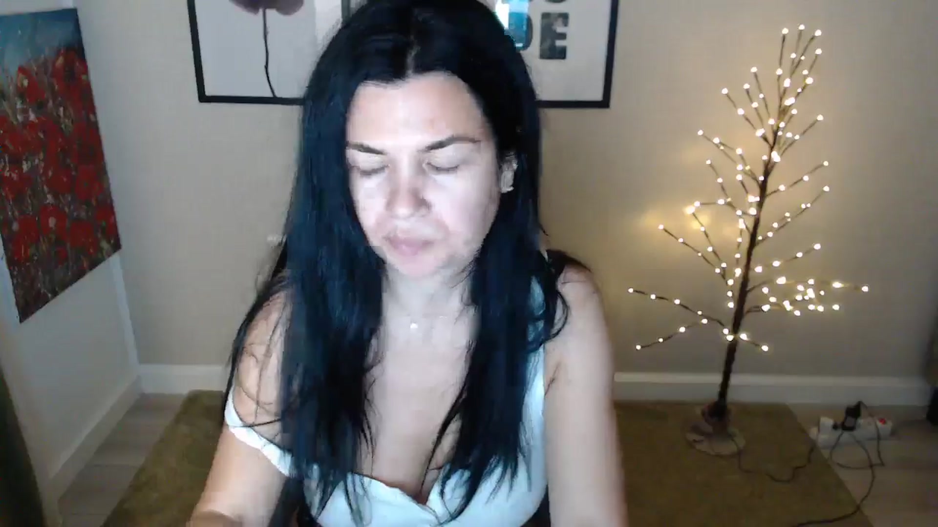 Gallery image thumbnail from Darkella's myfreecams stream on, 01/29/2025, 24:37 image 8 of 20