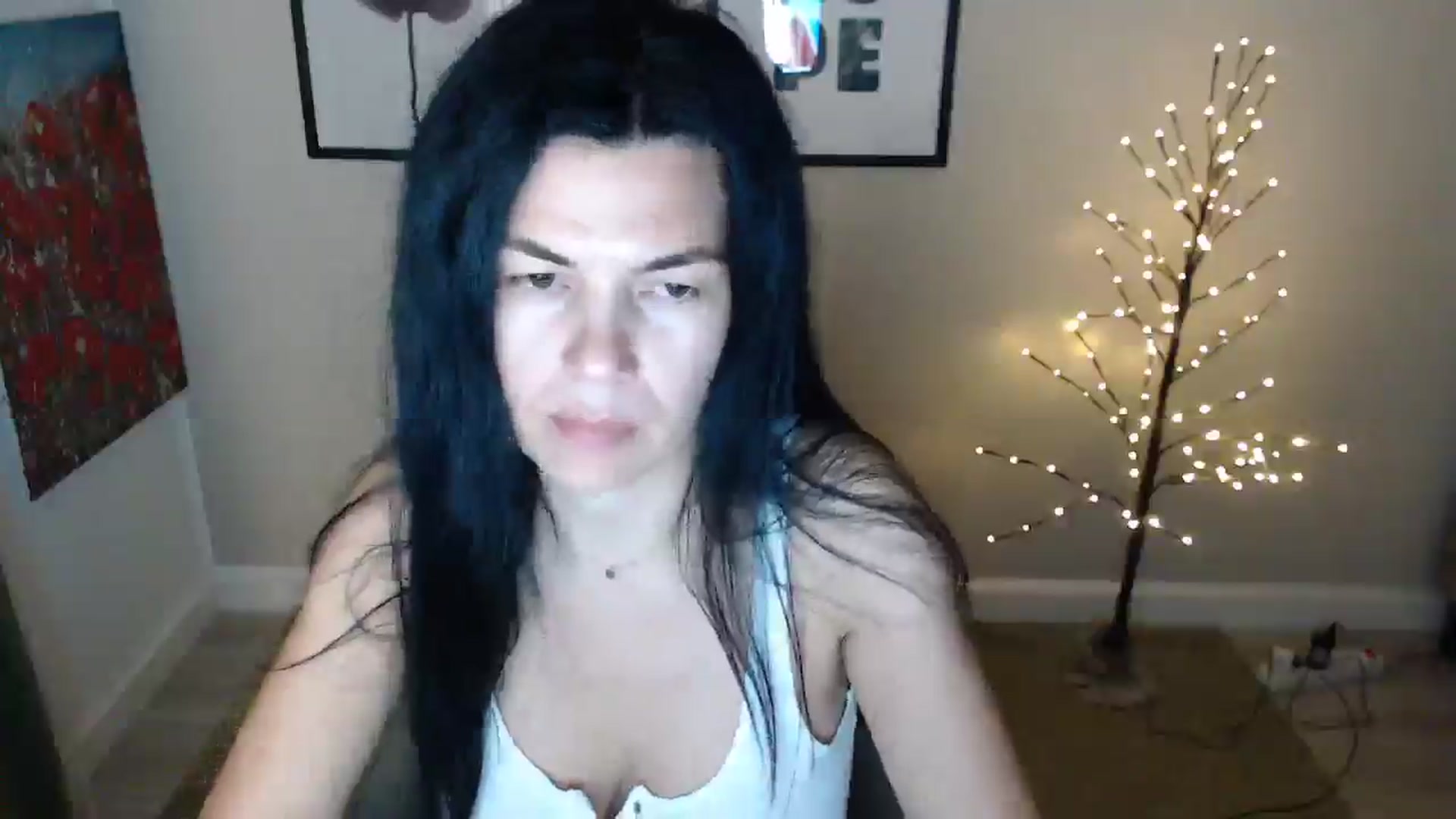Gallery image thumbnail from Darkella's myfreecams stream on, 01/29/2025, 01:22 image 9 of 20
