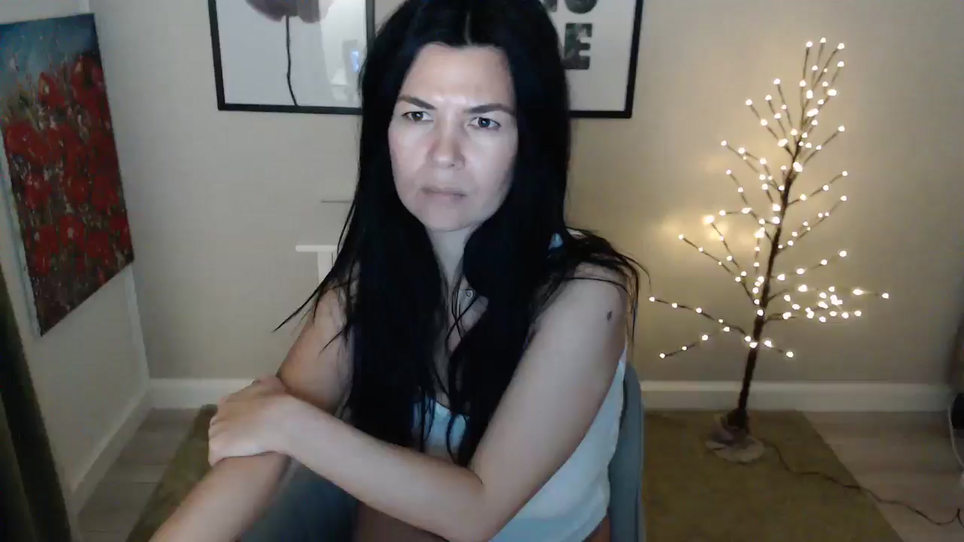 Gallery image thumbnail from Darkella's myfreecams stream on, 01/30/2025, 01:54 image 15 of 20