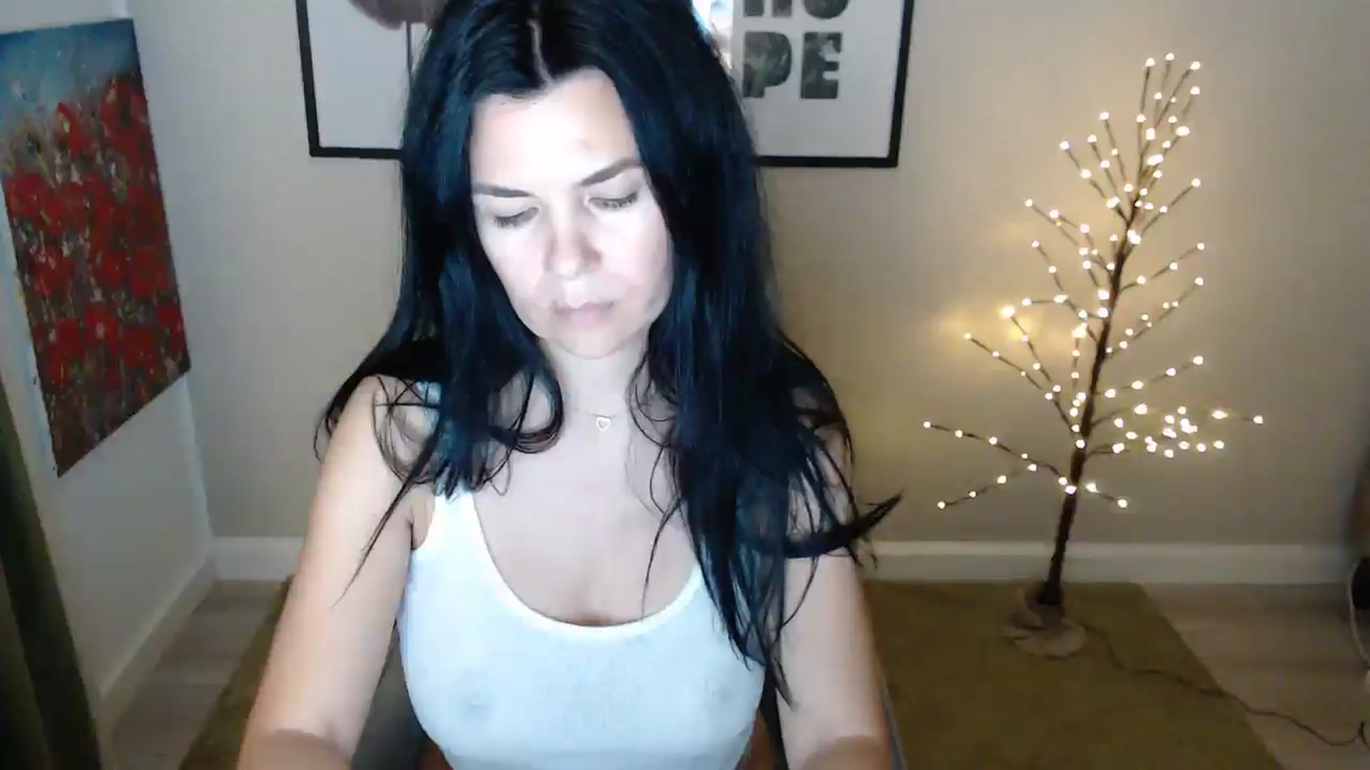 Gallery image thumbnail from Darkella's myfreecams stream on, 01/30/2025, 01:54 image 12 of 20